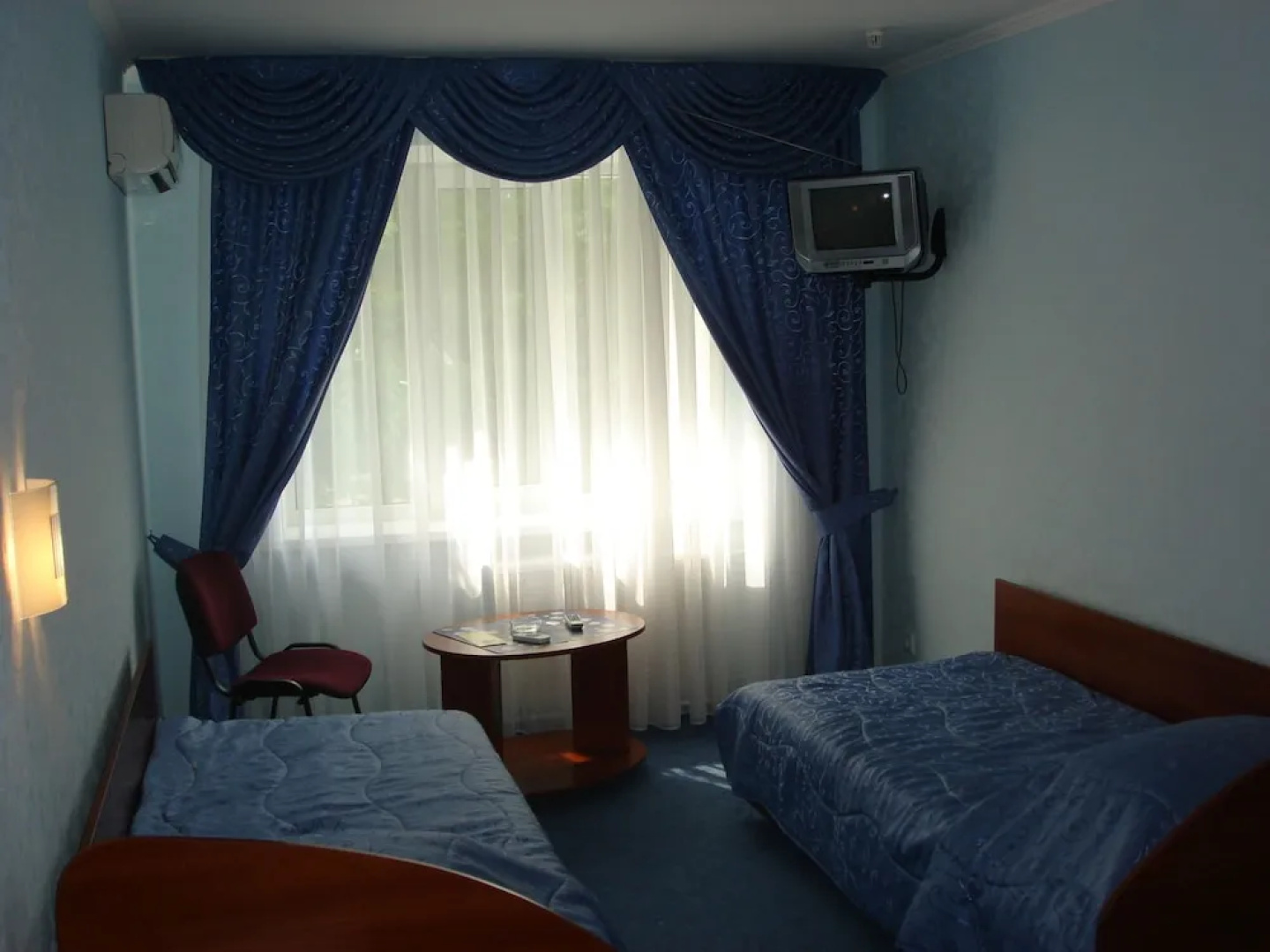 Hotel Znannya