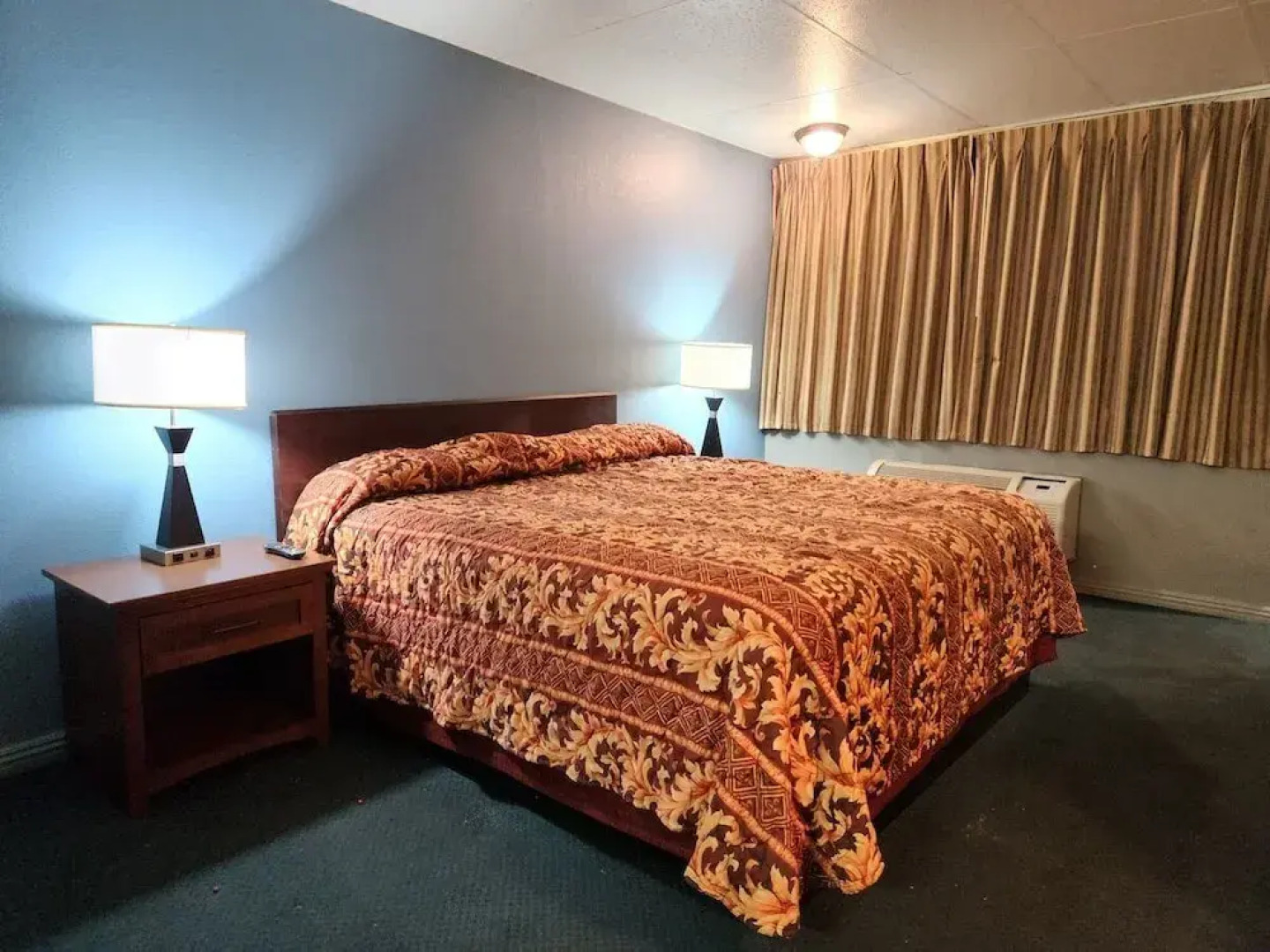 Executive Inn By OYO Queenville Mena