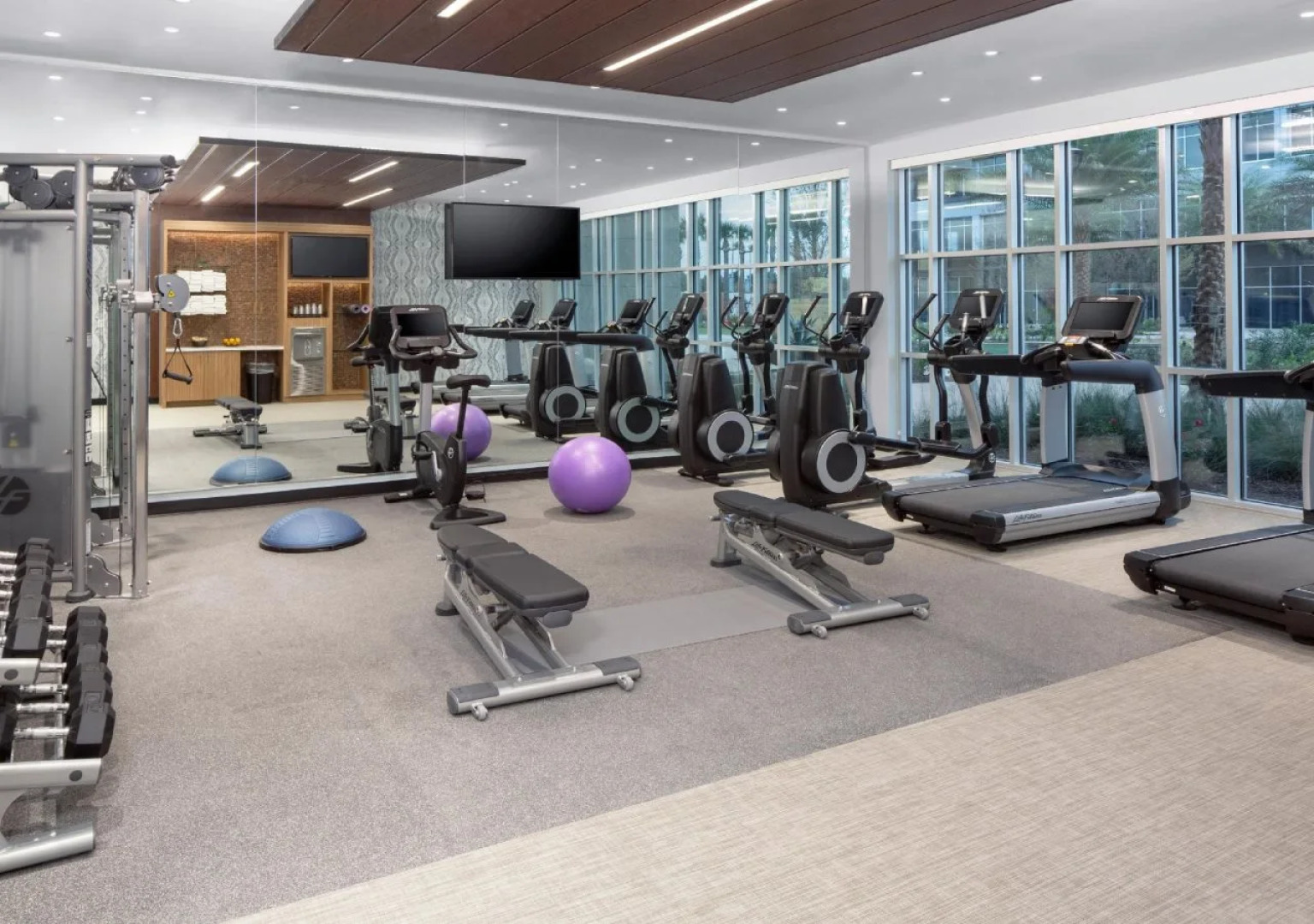 Hotel Indigo Gainesville-Celebration Pointe by IHG