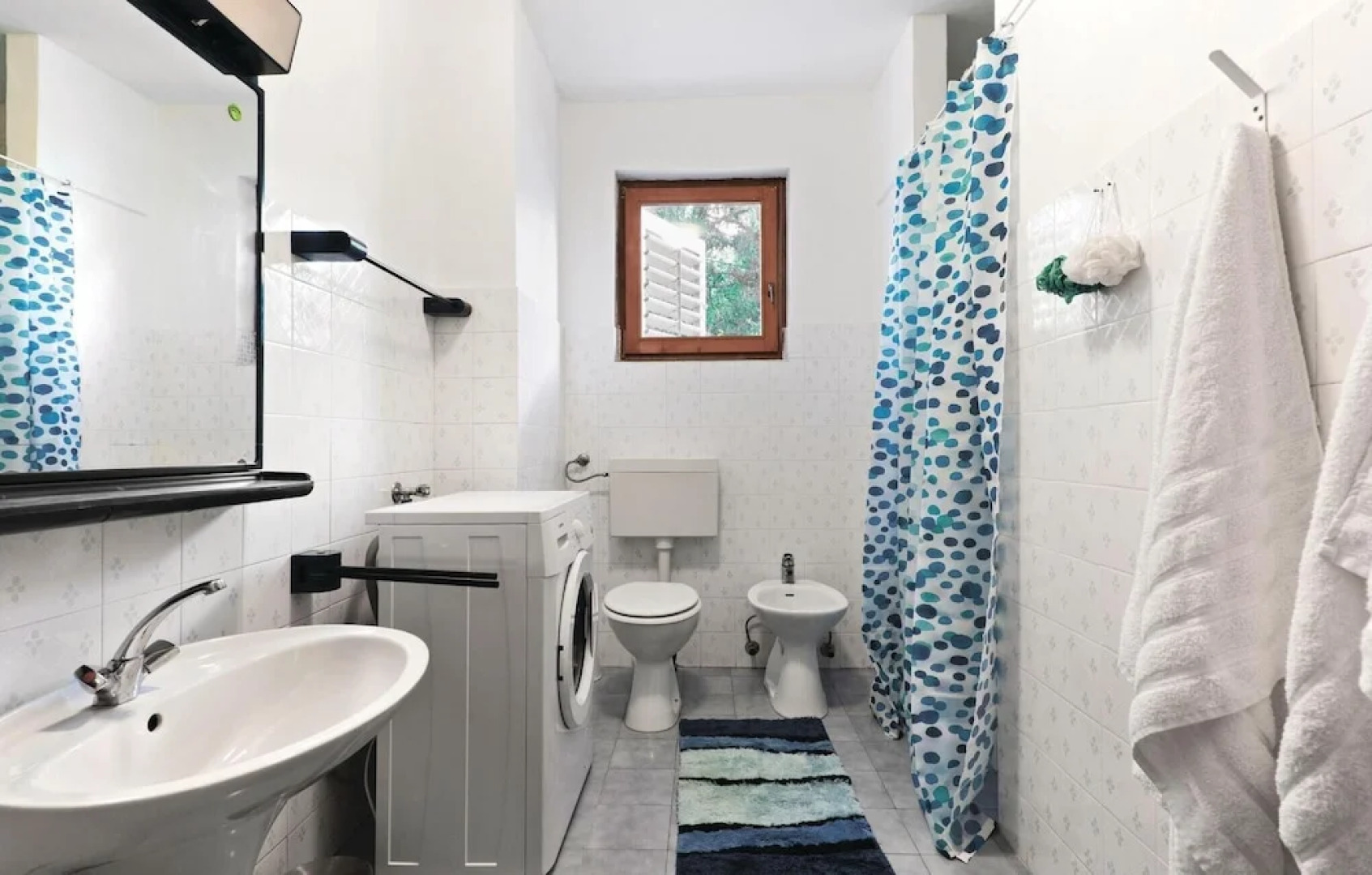 Awesome Home in Zaboric With 5 Bedrooms and Internet