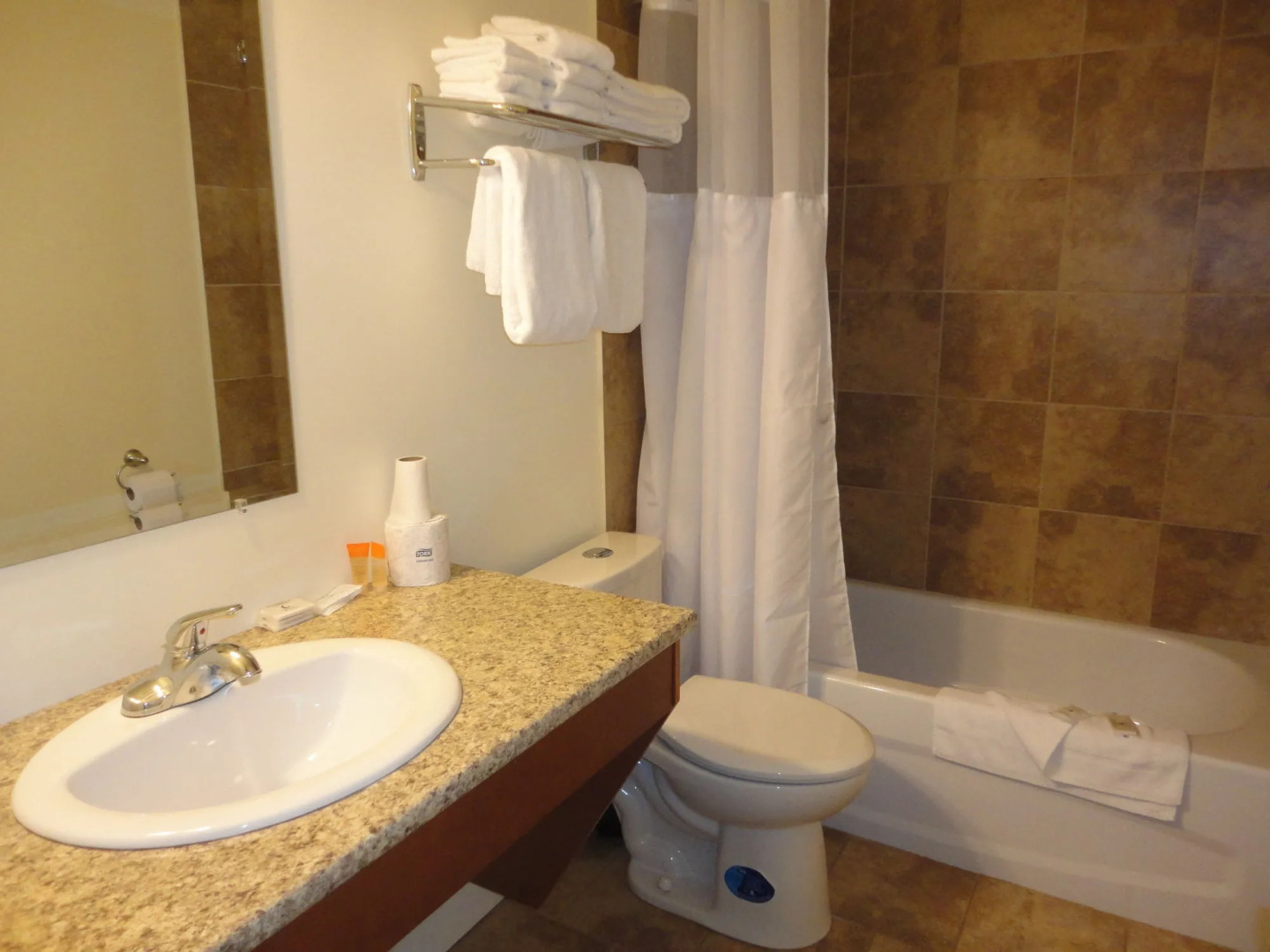 Sahara Courtyard Inn Penticton