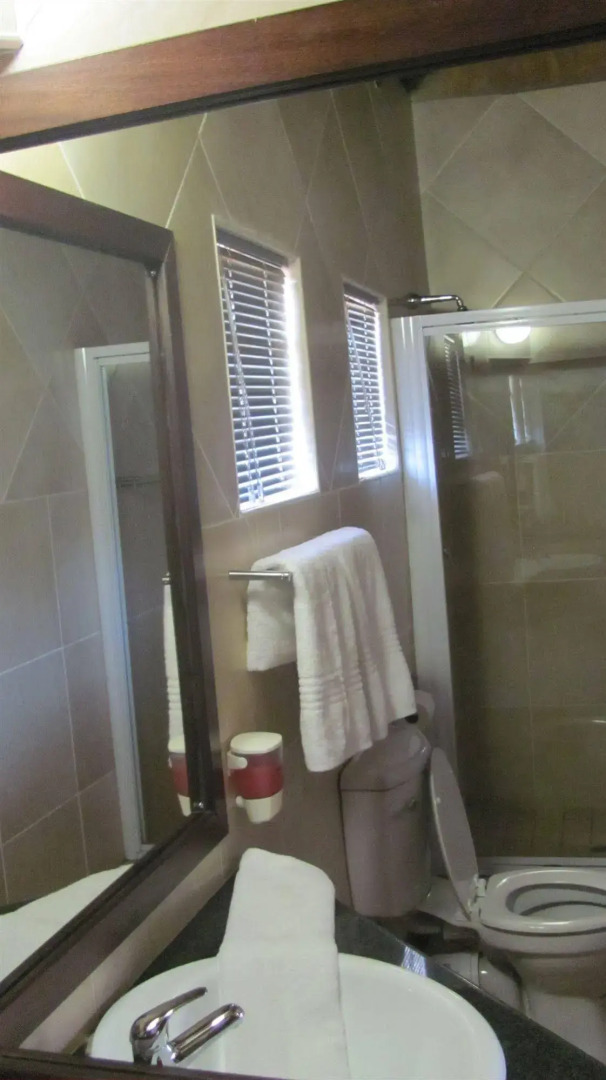 Flamingos Nest Guest House