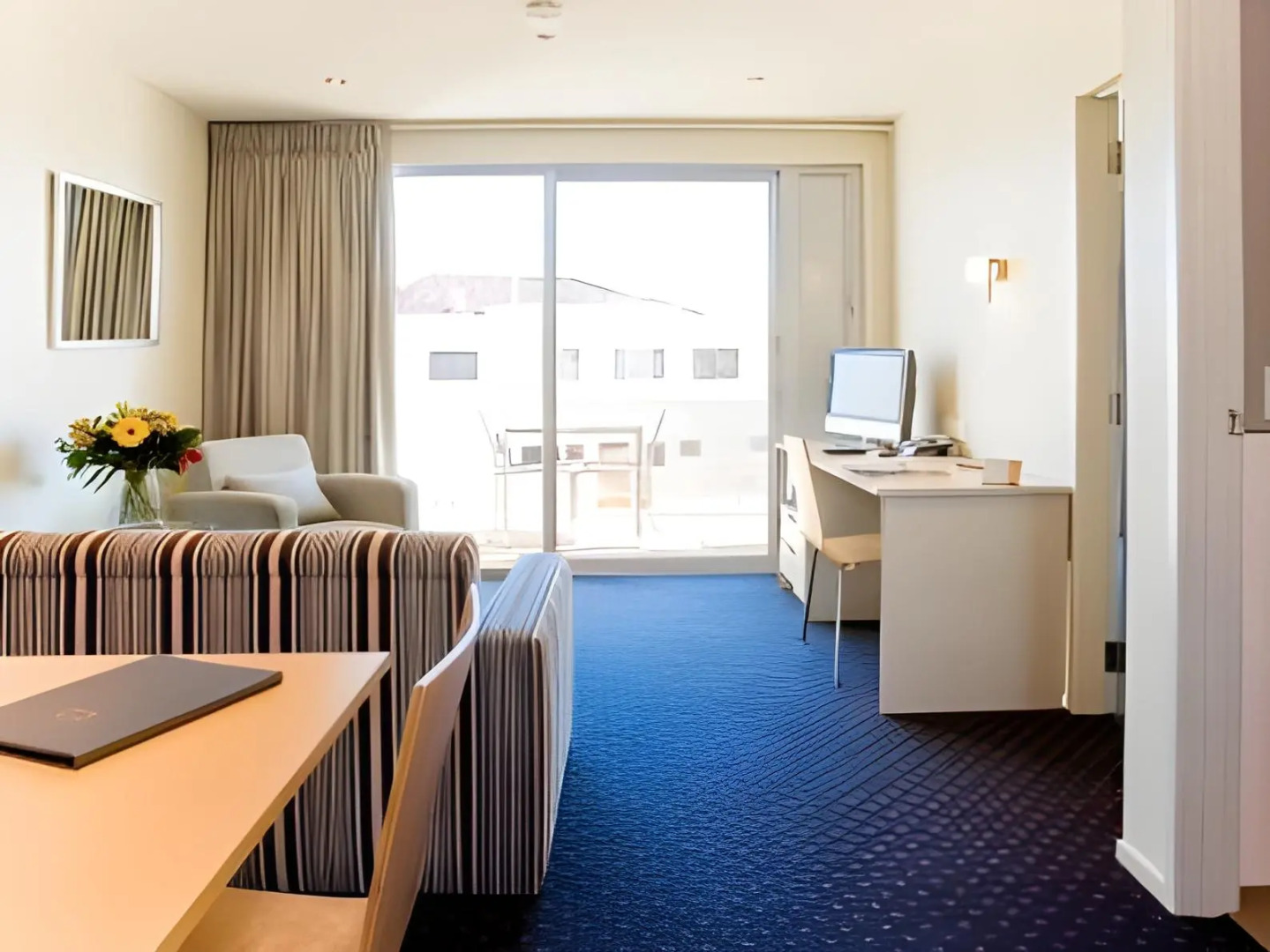 The Crown Hotel Napier