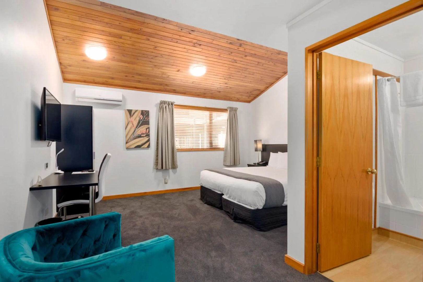 Riverside Hotel Marlborough