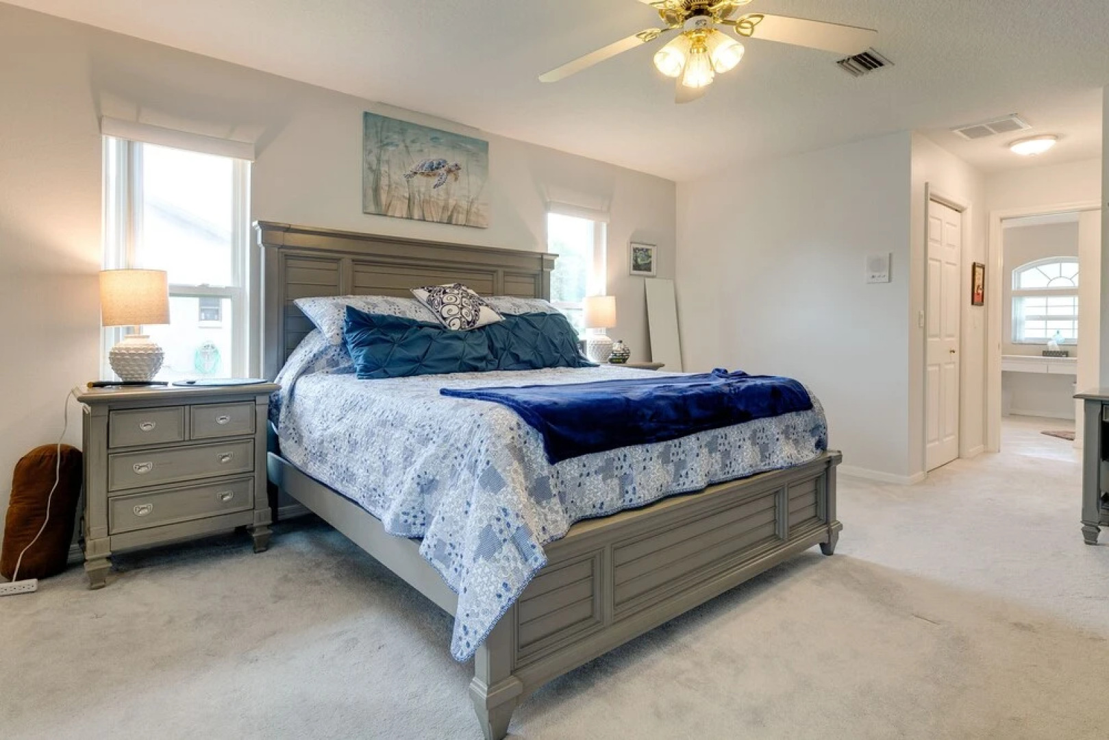 Spring Hill Home - Pool, Grill & Golf Course Views