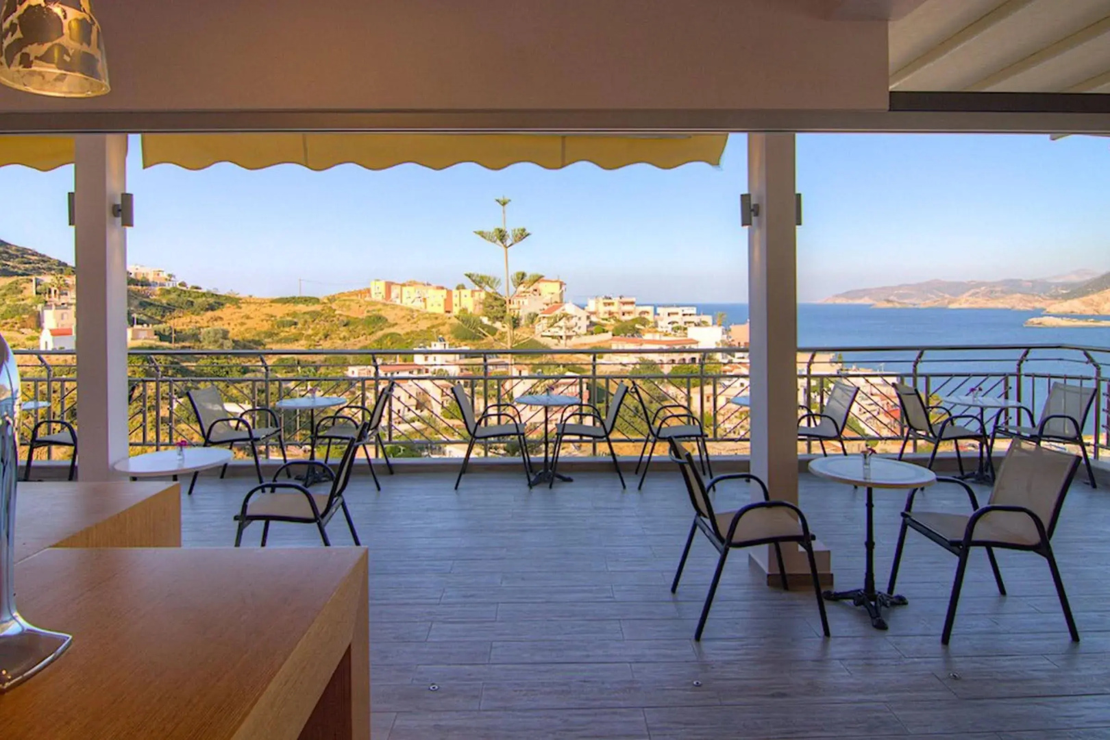 Aparthotel Athina