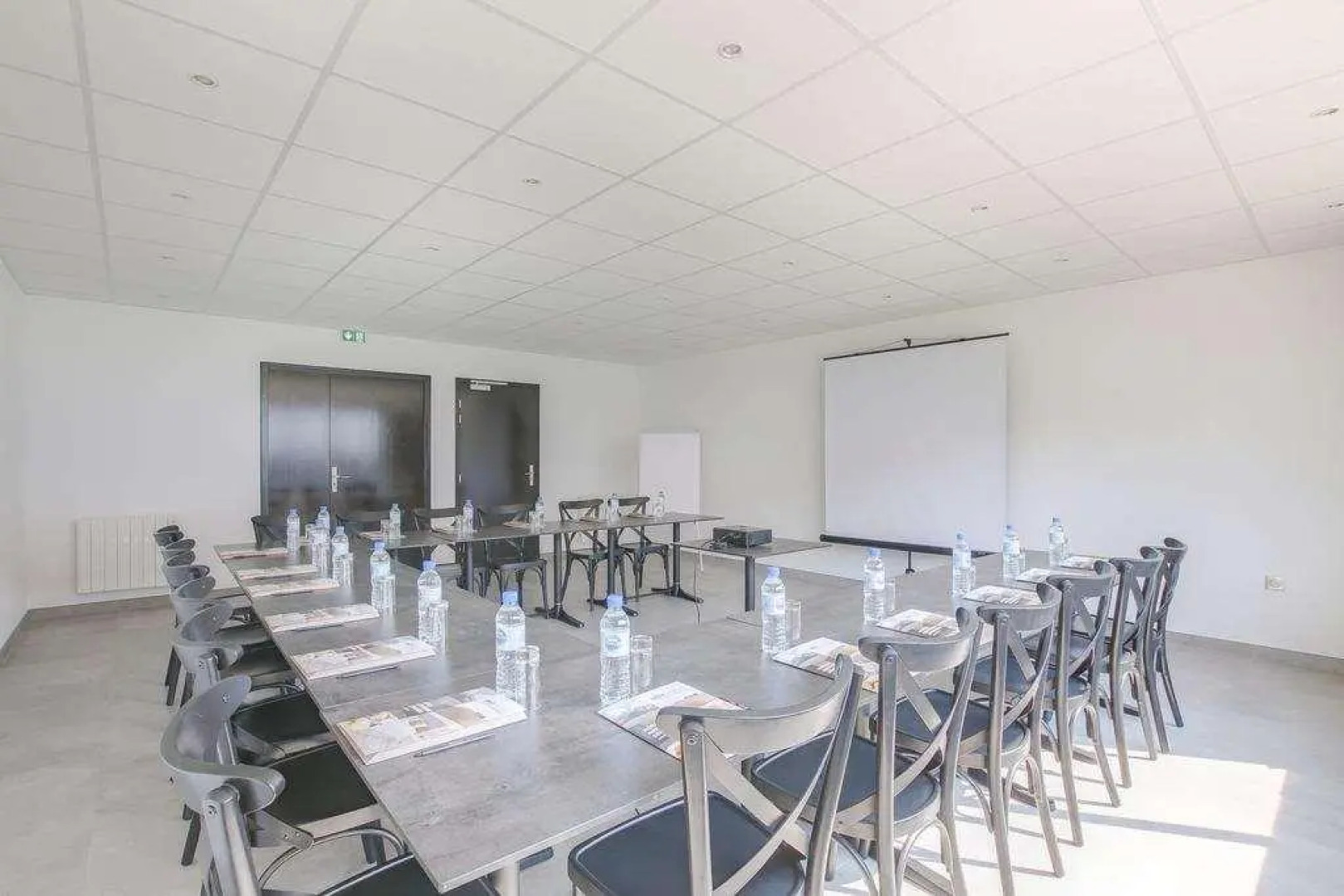 Inter-Hotel Reims La Neuvillette