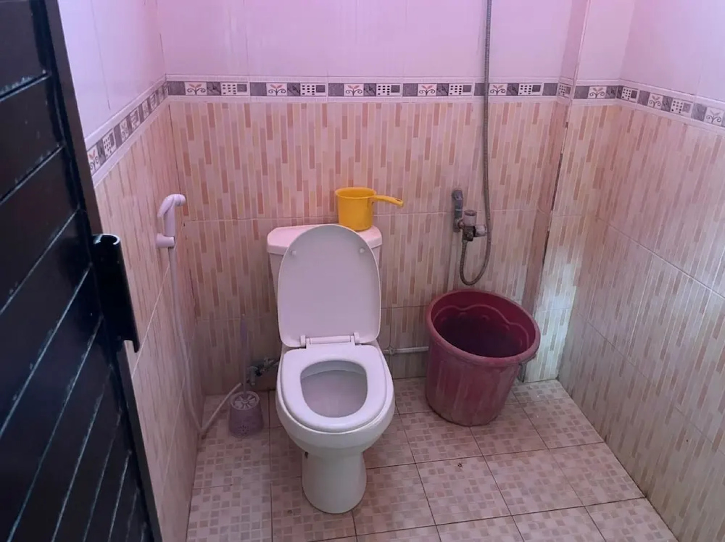 OYO Life  93036 Eddy Homestay Syariah