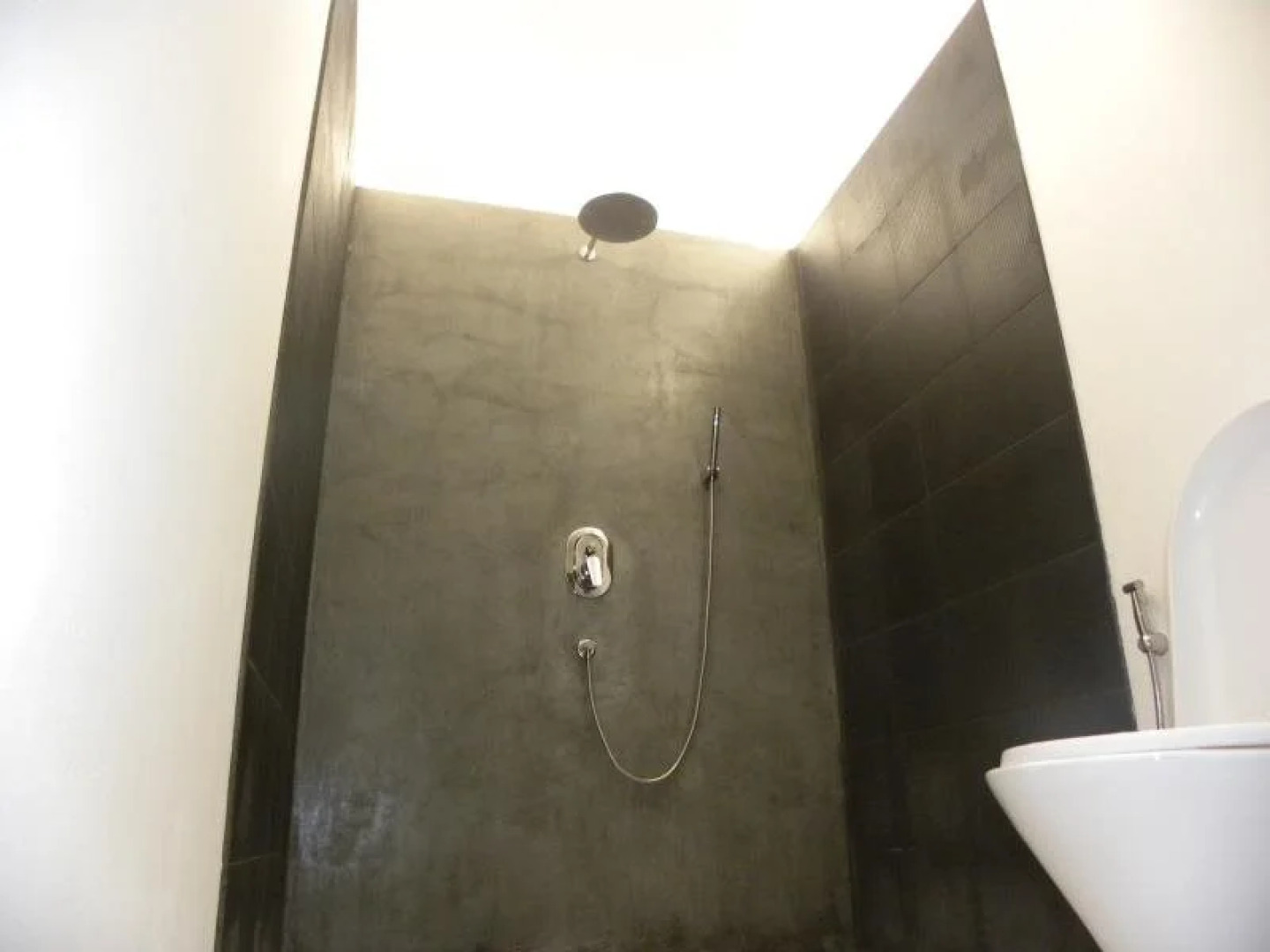 Madi Finolhu Guesthouse