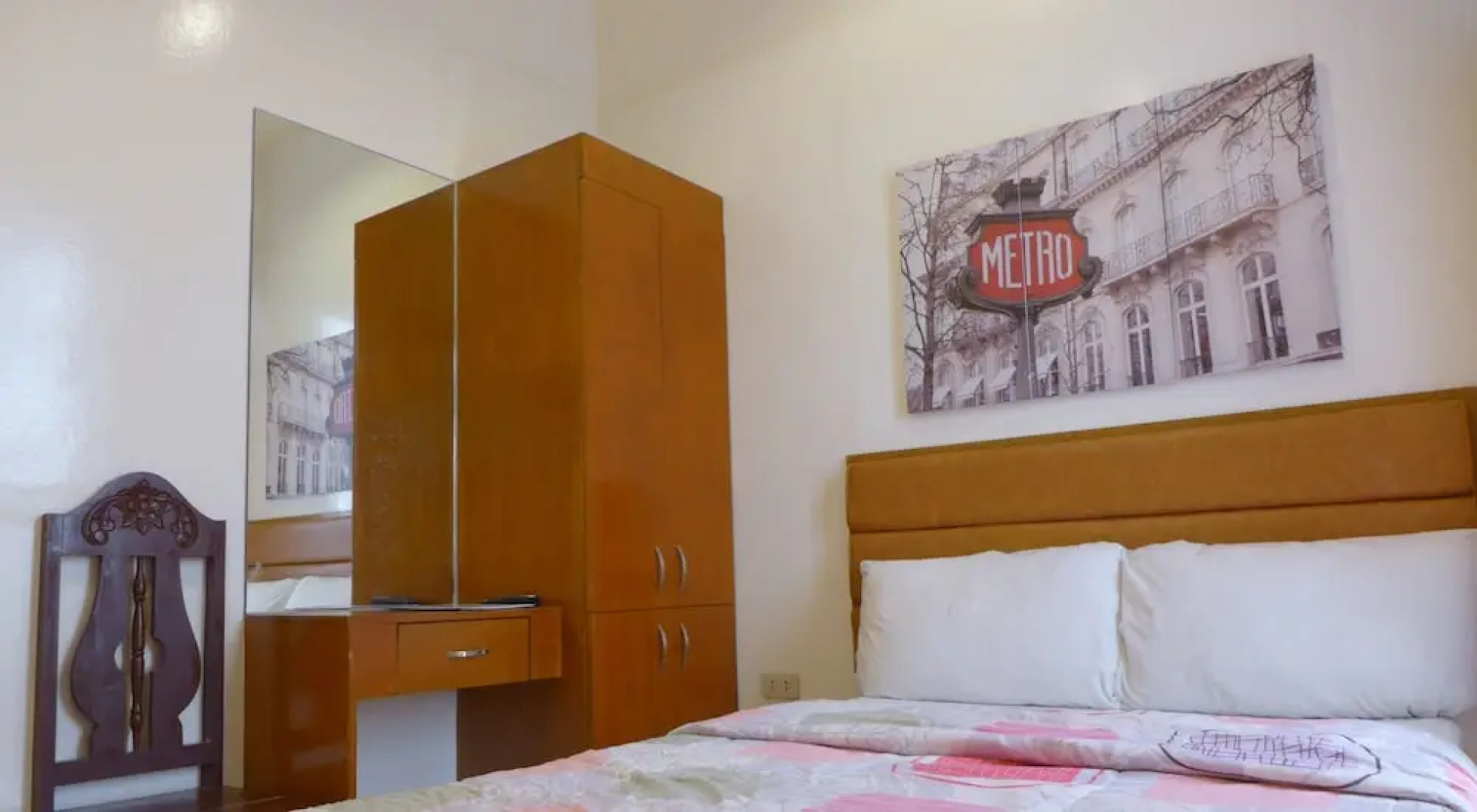 Rozen Suites Paradise