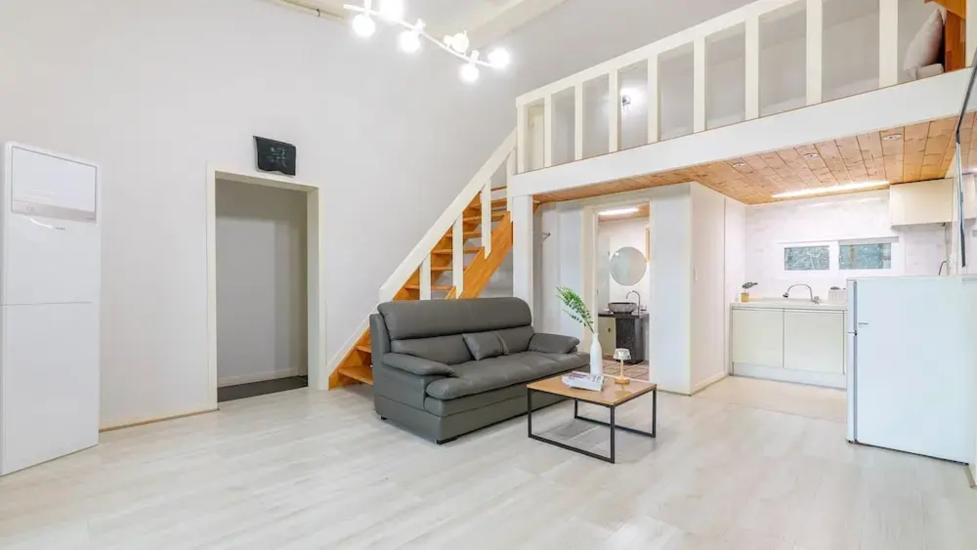 Namyangju Cozy Hill Spa Pension