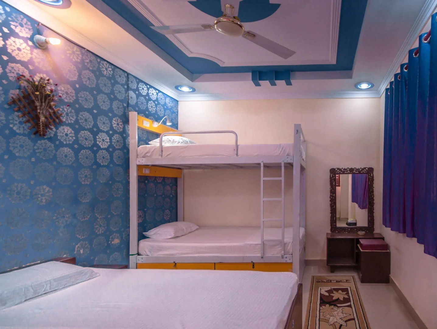 Friends Guest House and Hostel