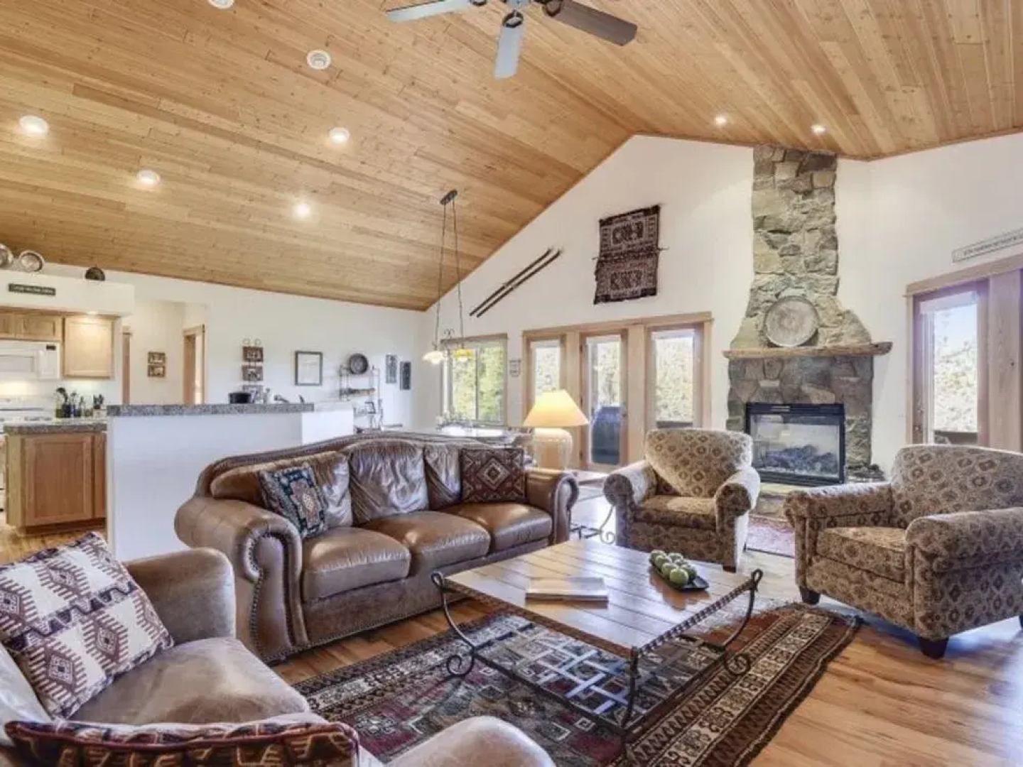 44 Glenwood Ct 3 Br Home by RedAwning