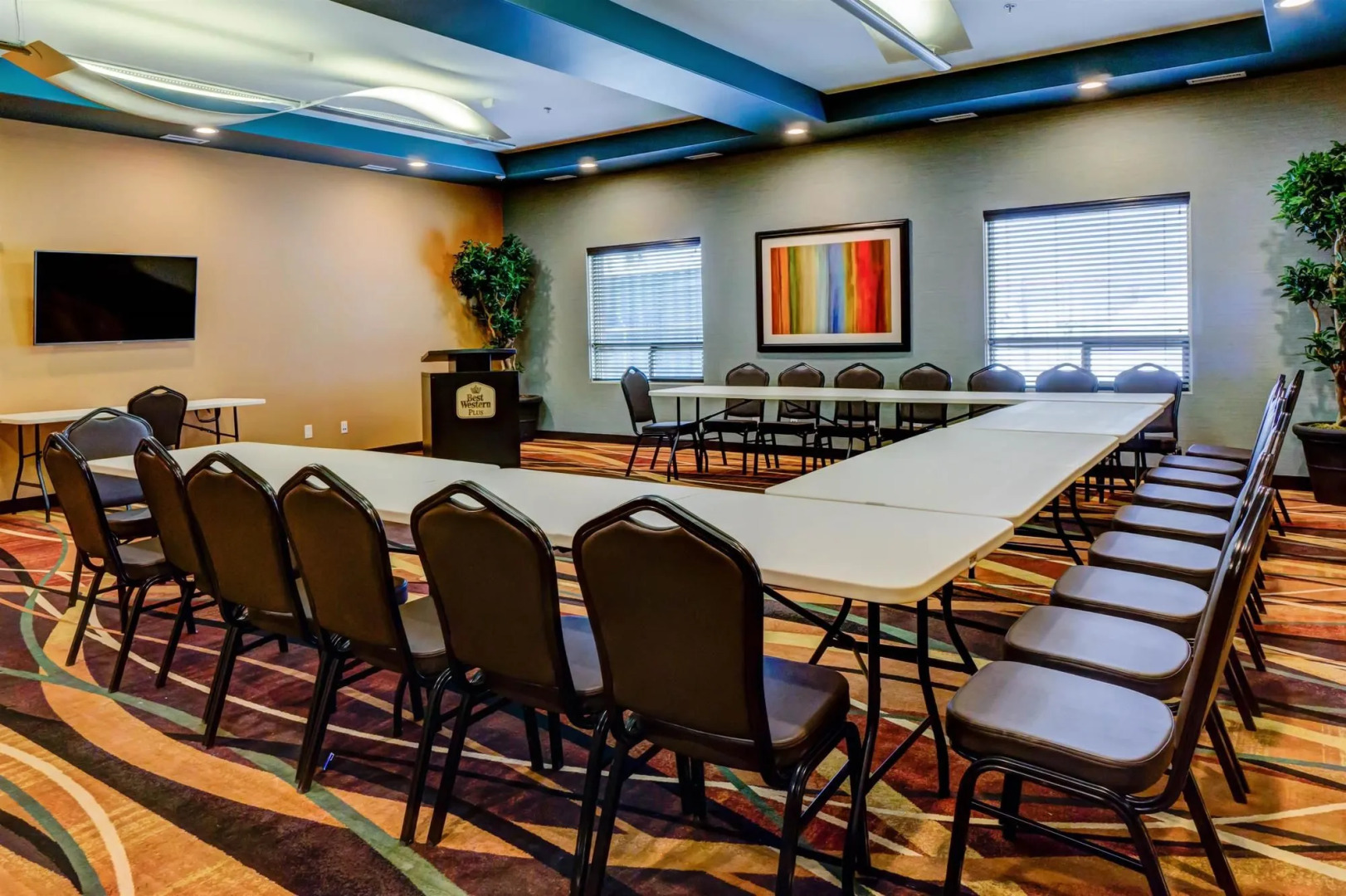 Best Western Plus Drayton Valley