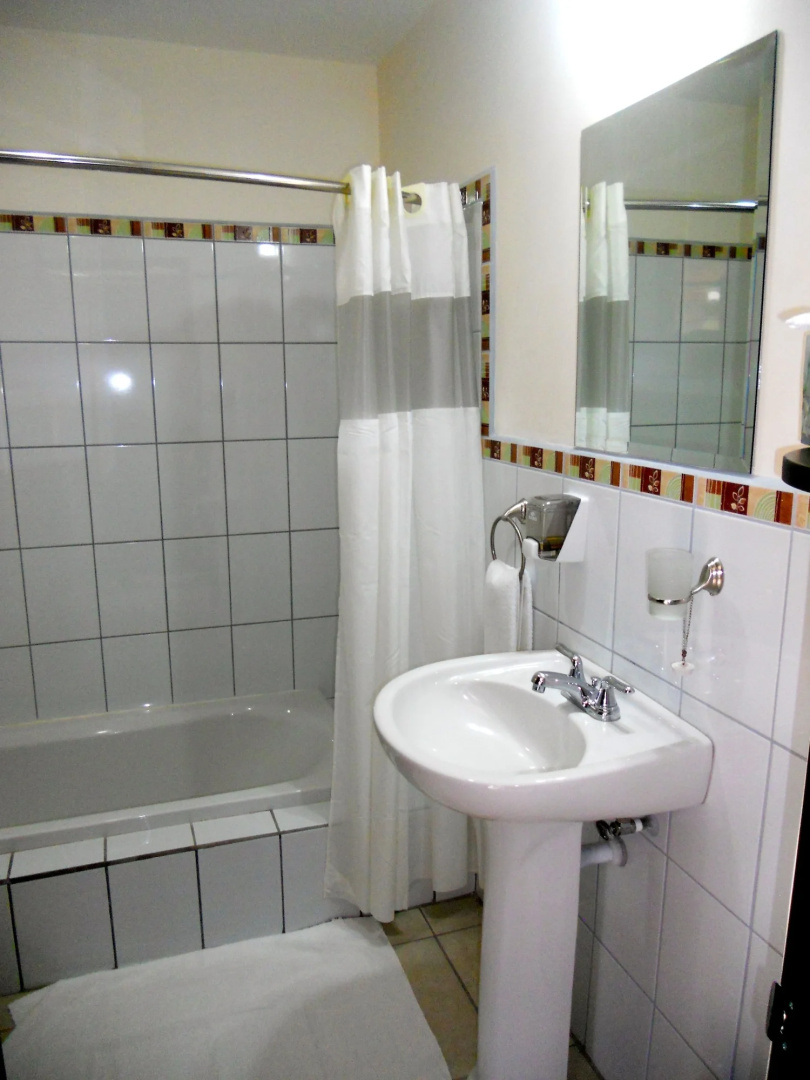 Las Espuelas Hotel