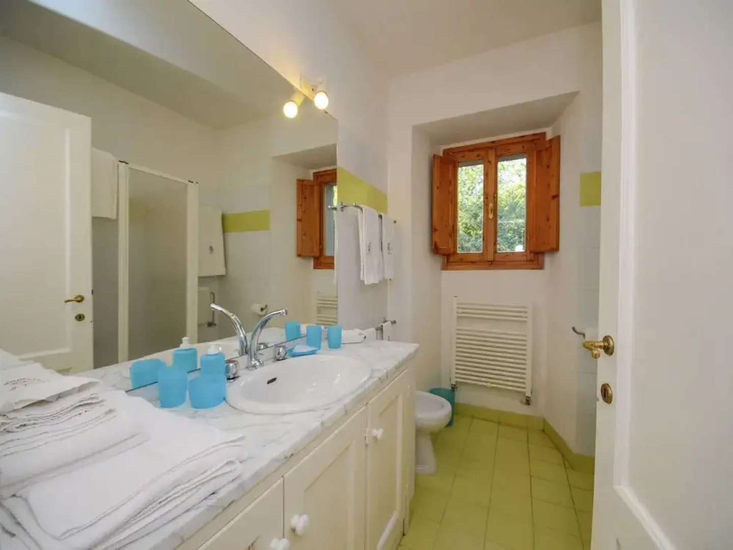 Sprawling Villa With Breathtaking Views In Emilia-Romagna