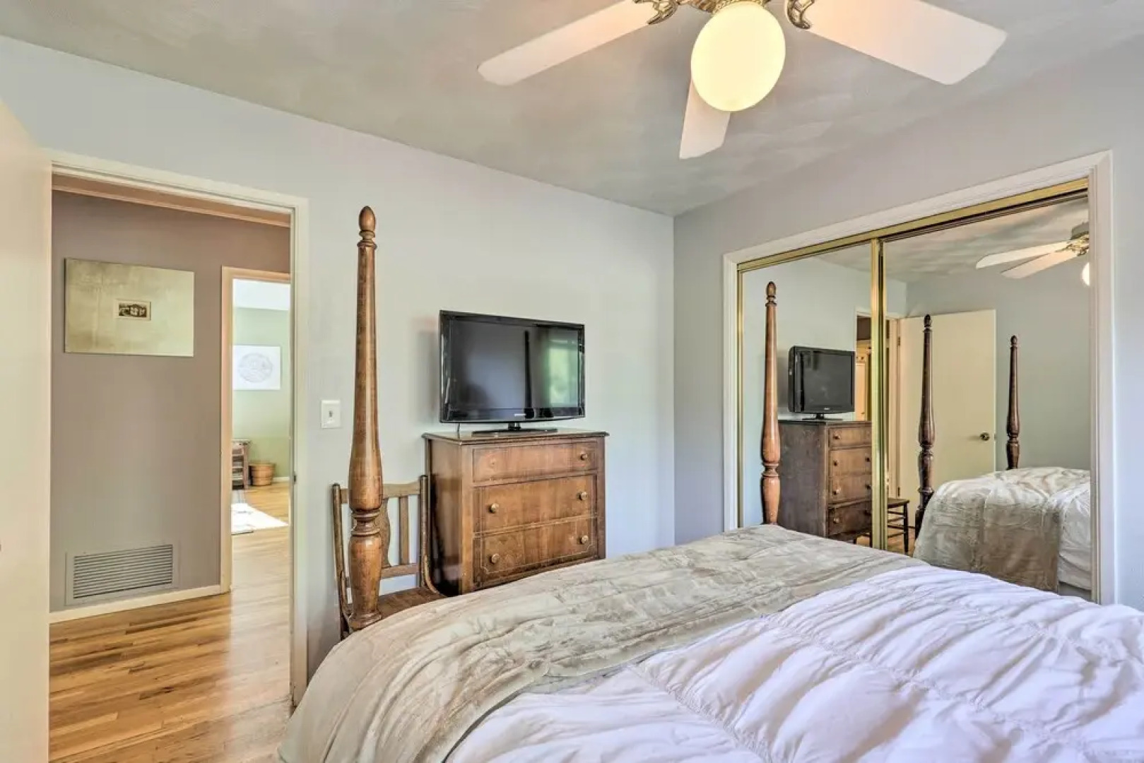 Prescott Home w/ Fireplace ~ 2 Mi to Downtown!