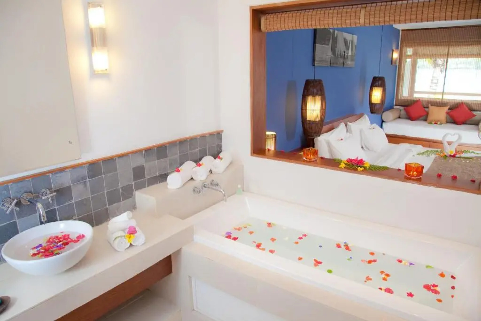 Laguna Beach Hotel & Spa