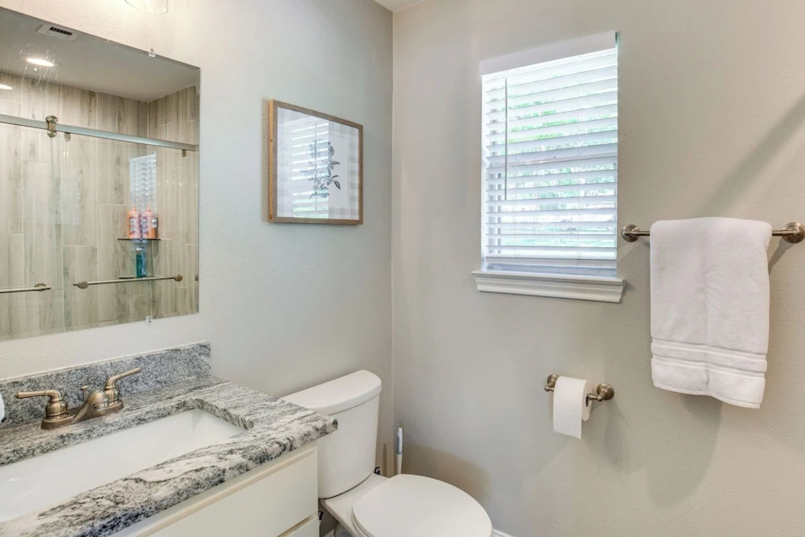 Private Dock & Fire Pit: Cedar Creek Reservoir Gem