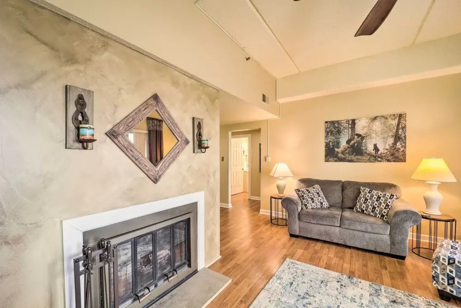 3 Mi to Sugar Mountain Resort: Condo w/ Balcony!