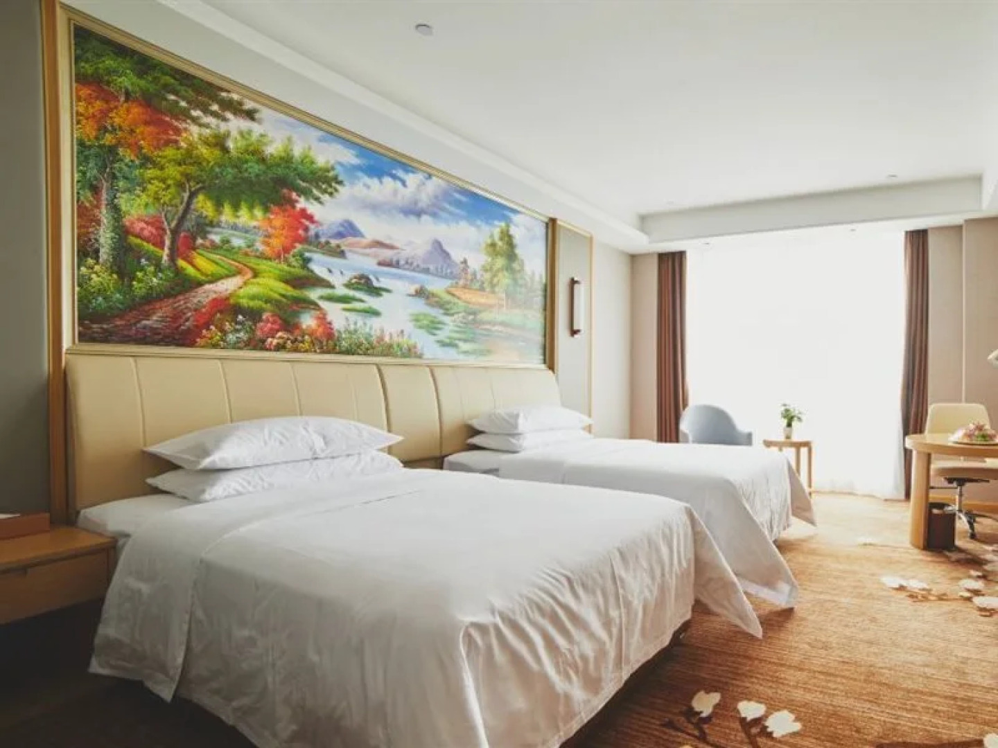 Vienna International Hotel(Shuanglong airport store of Guiyang Airport)