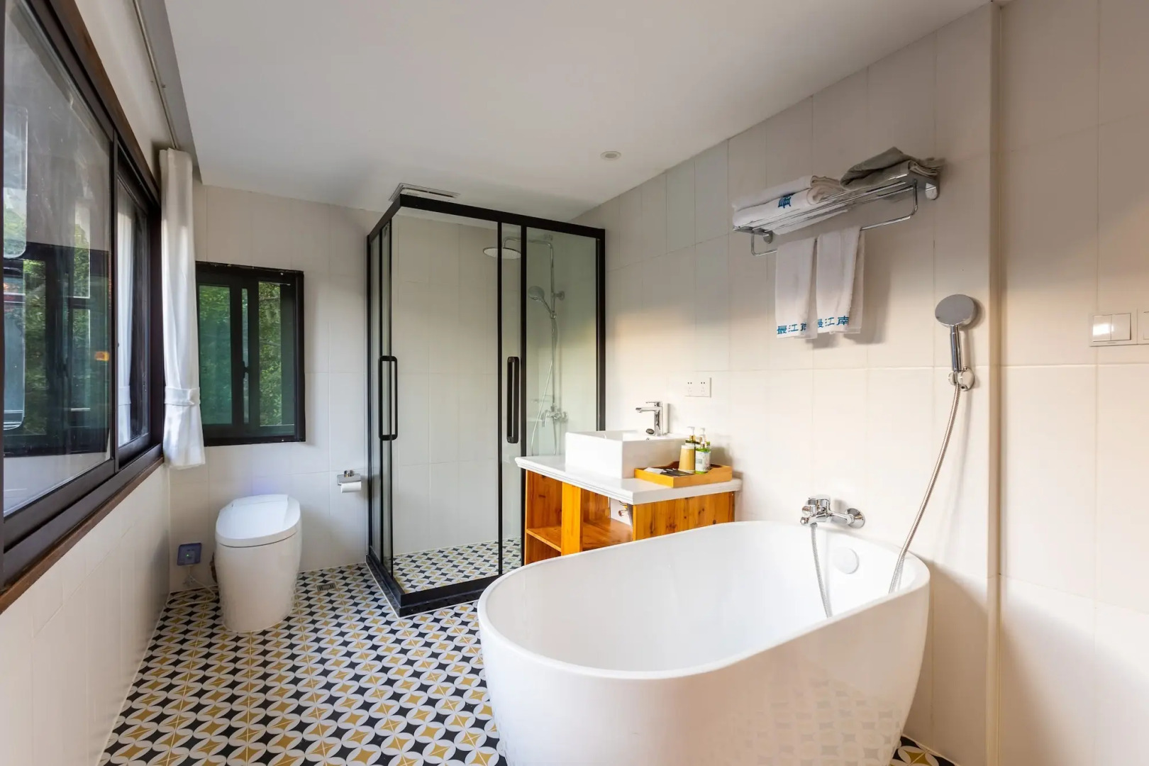 Tongli 1917 Best South Boutique Inn