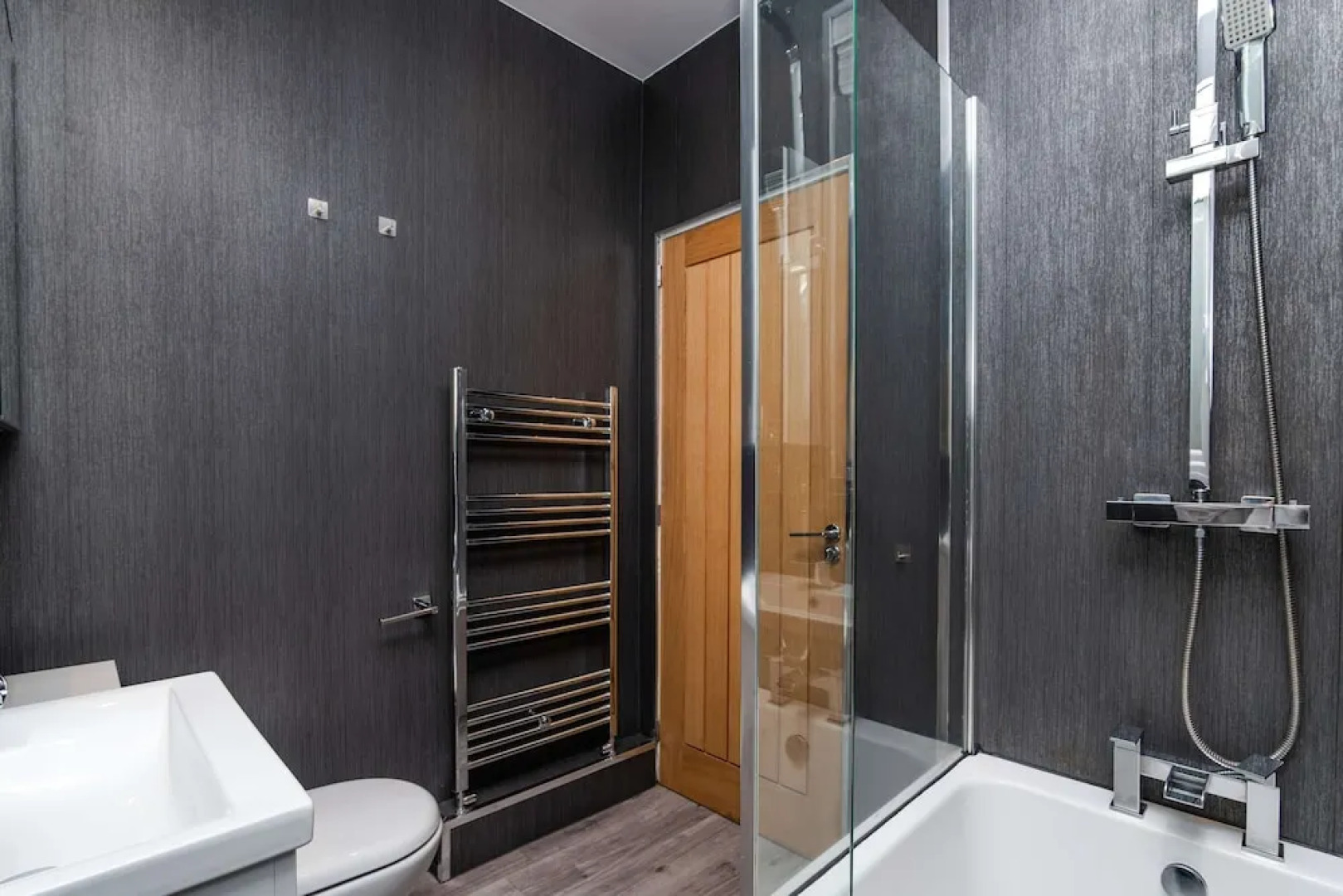 3 Bedroom House-free Parking