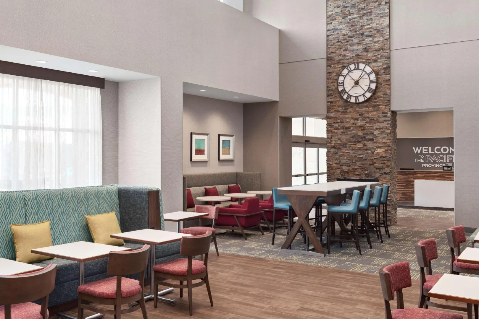 Hampton Inn & Suites by Hilton Kelowna Airport