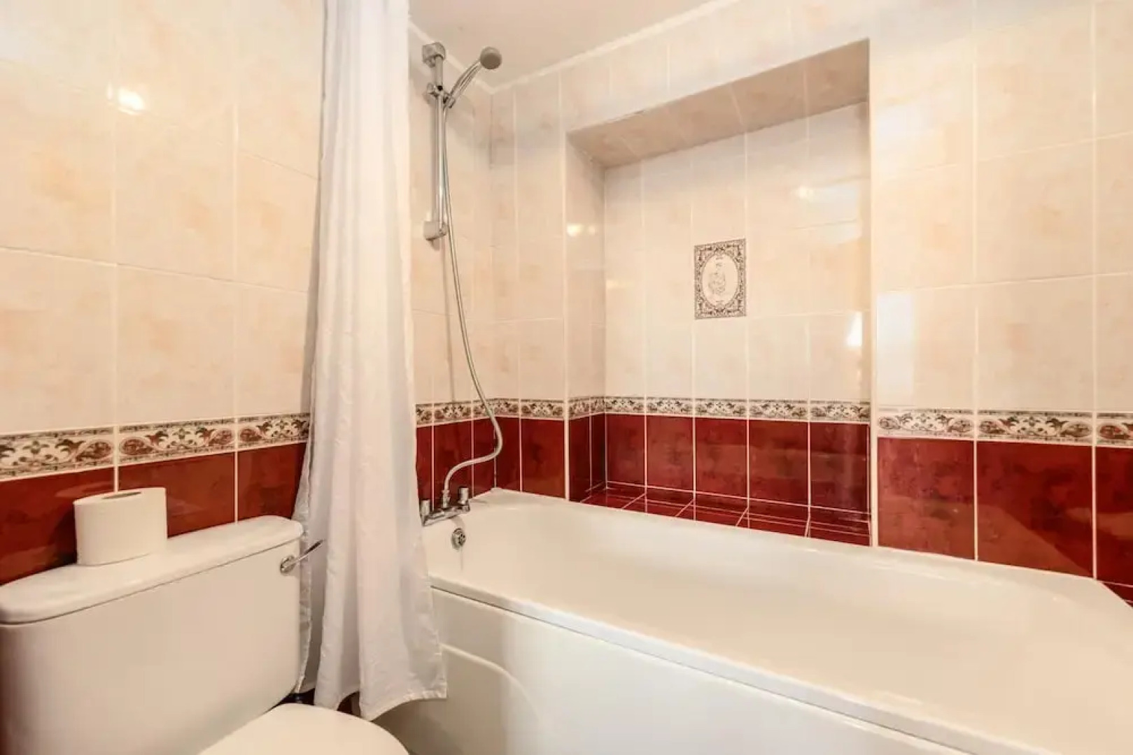 The Red Admiral Hotel