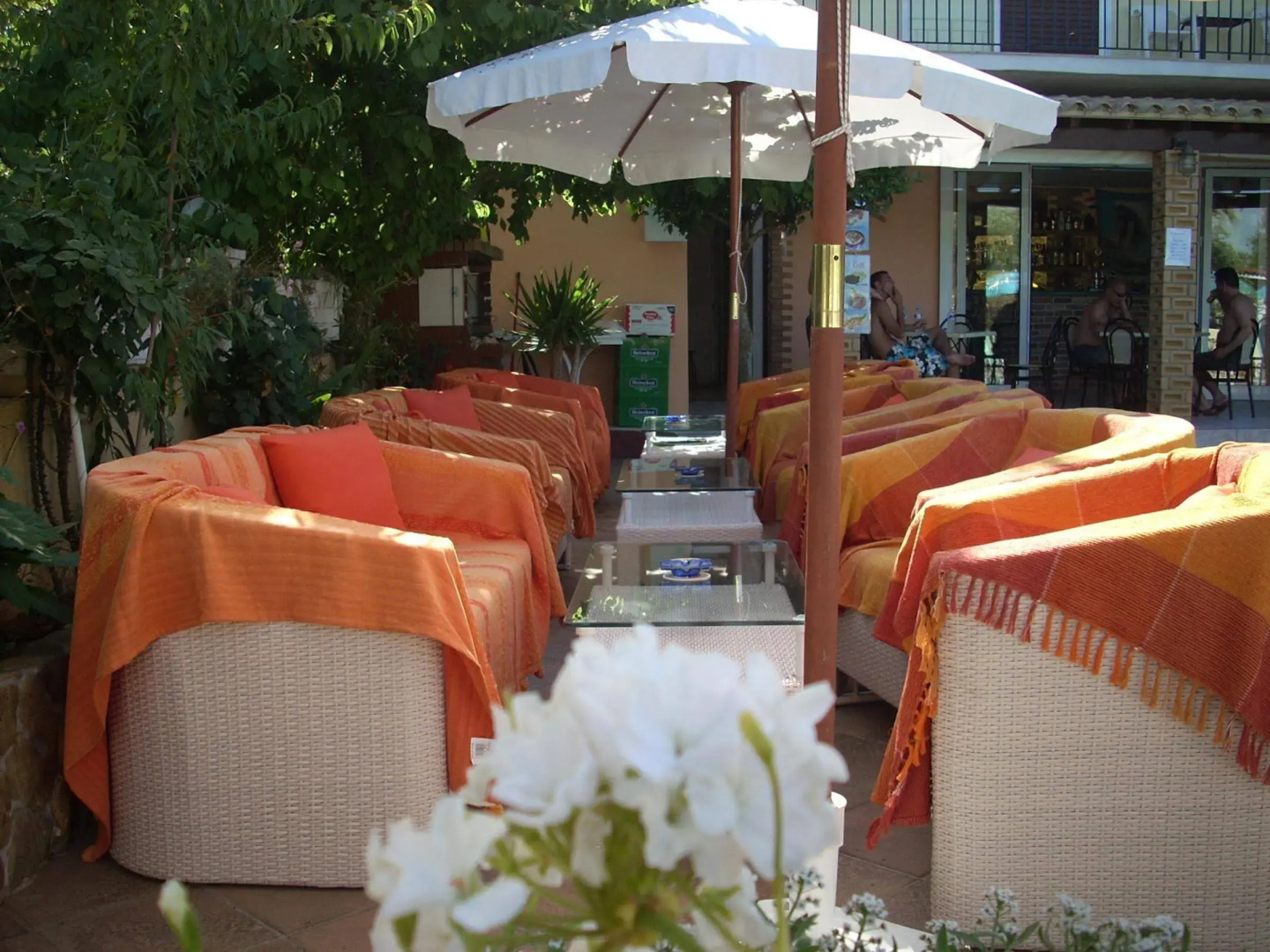 Makis Louvlis Apartments 