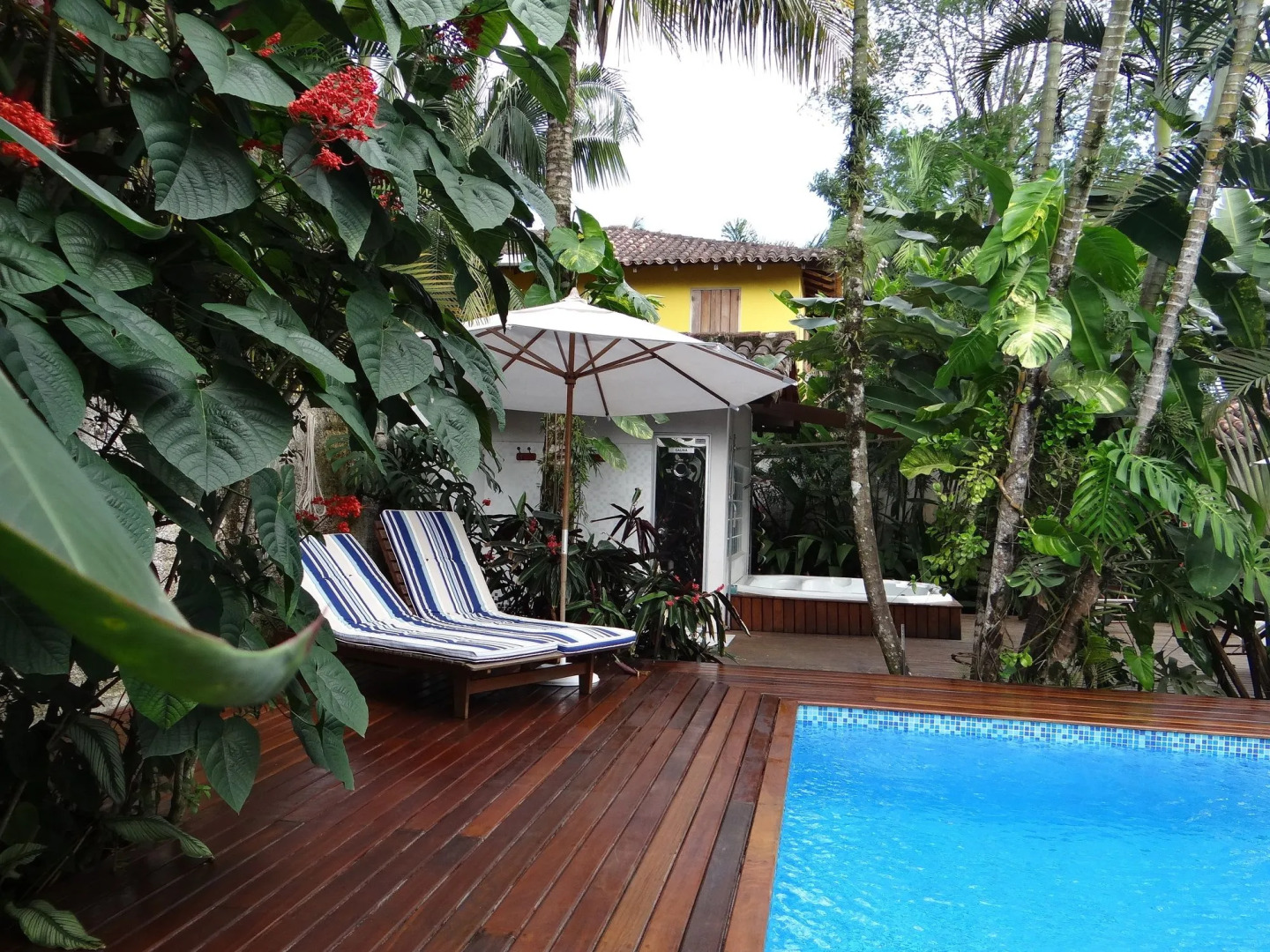 Eliconial Paraty Pousada