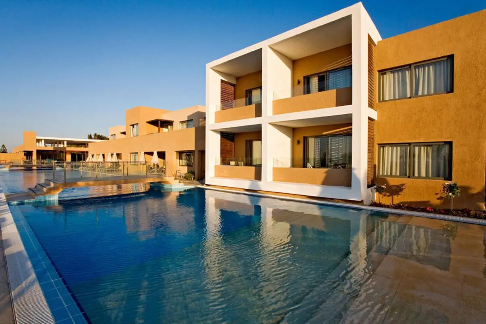 Atlantica Mikri Poli Kos