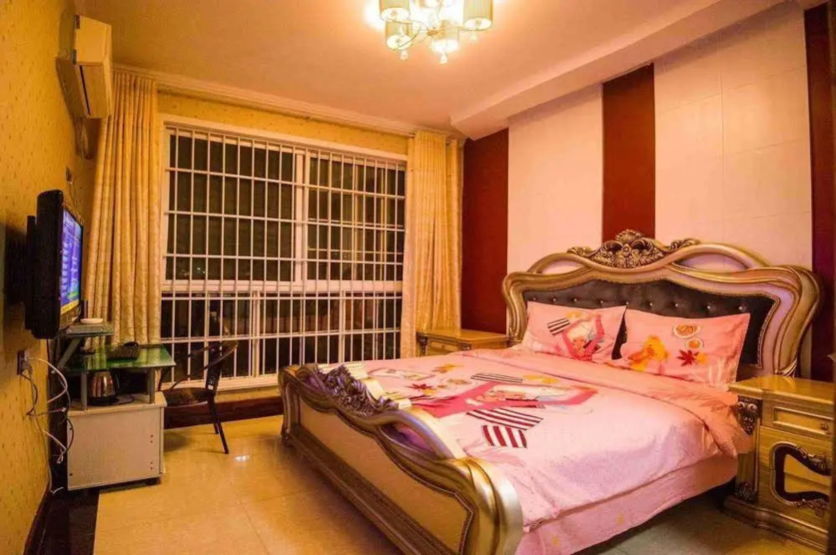 凤凰好好家主题旅店