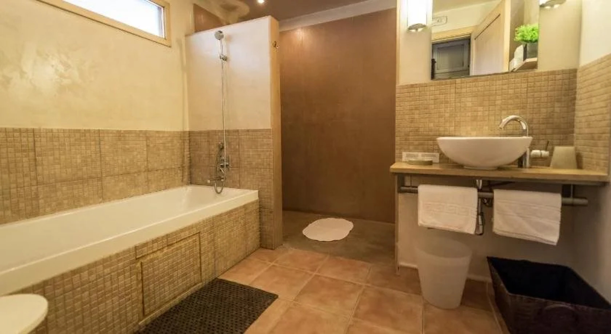 Al Lago Rural Hotel and Restaurant