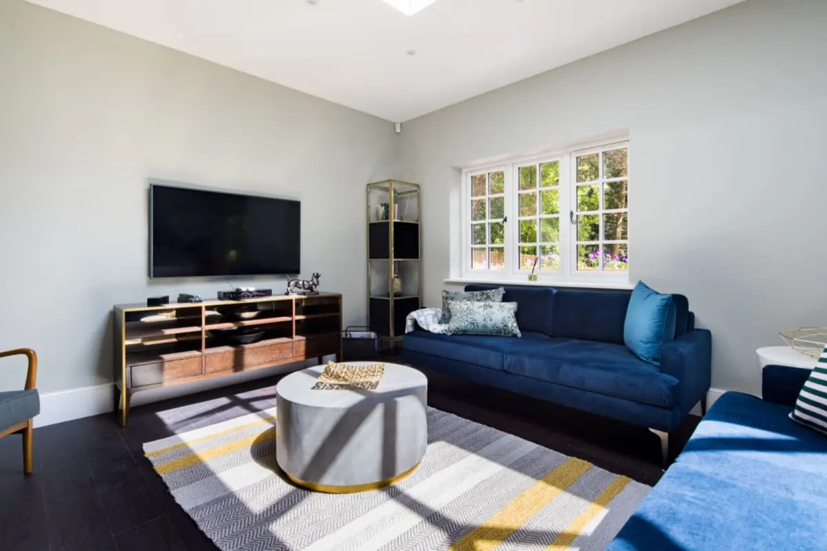 The Ascot Retreat - Spacious 3BDR Home with Parking & Garden