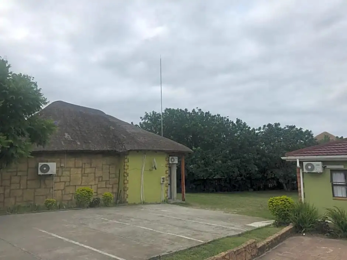 Sodwana Road Holiday Lodge