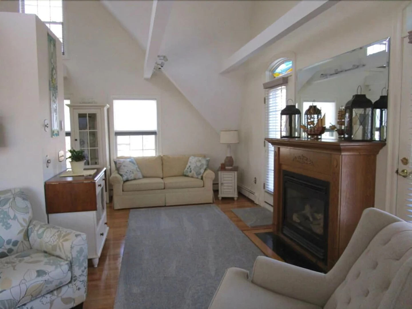 403 Lower County Road