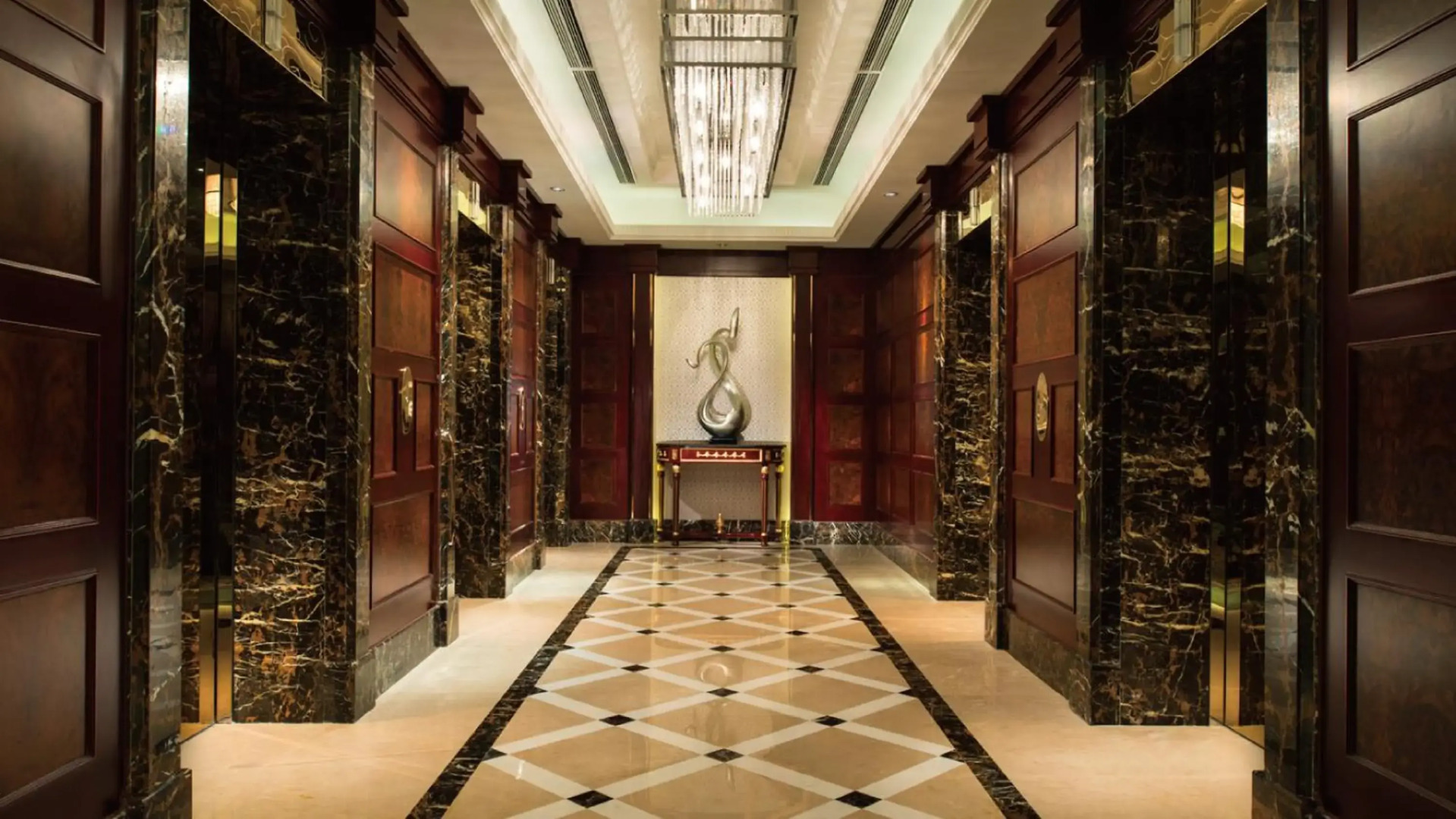 Отель Soluxe Guangzhou