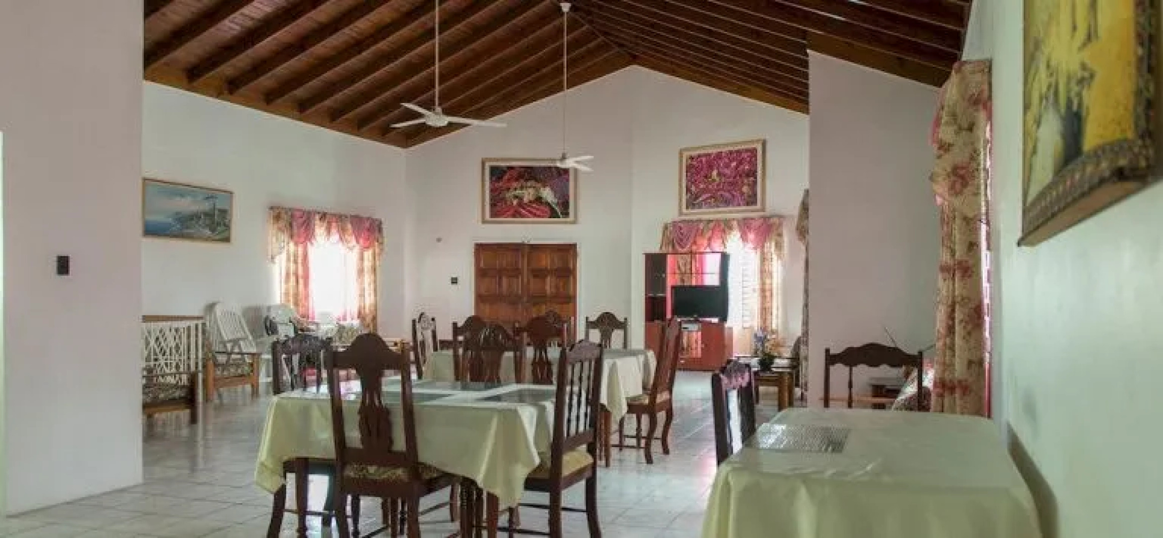 Lincoln Liberty Manor