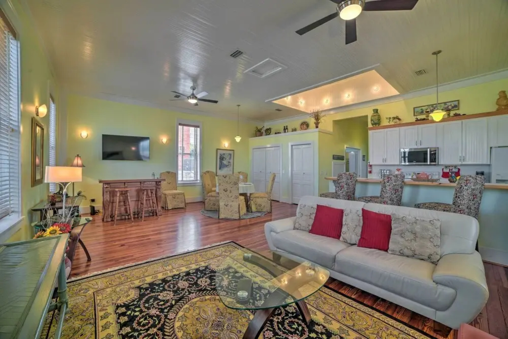 Charming Defuniak Apartment in Historic Dtwn!