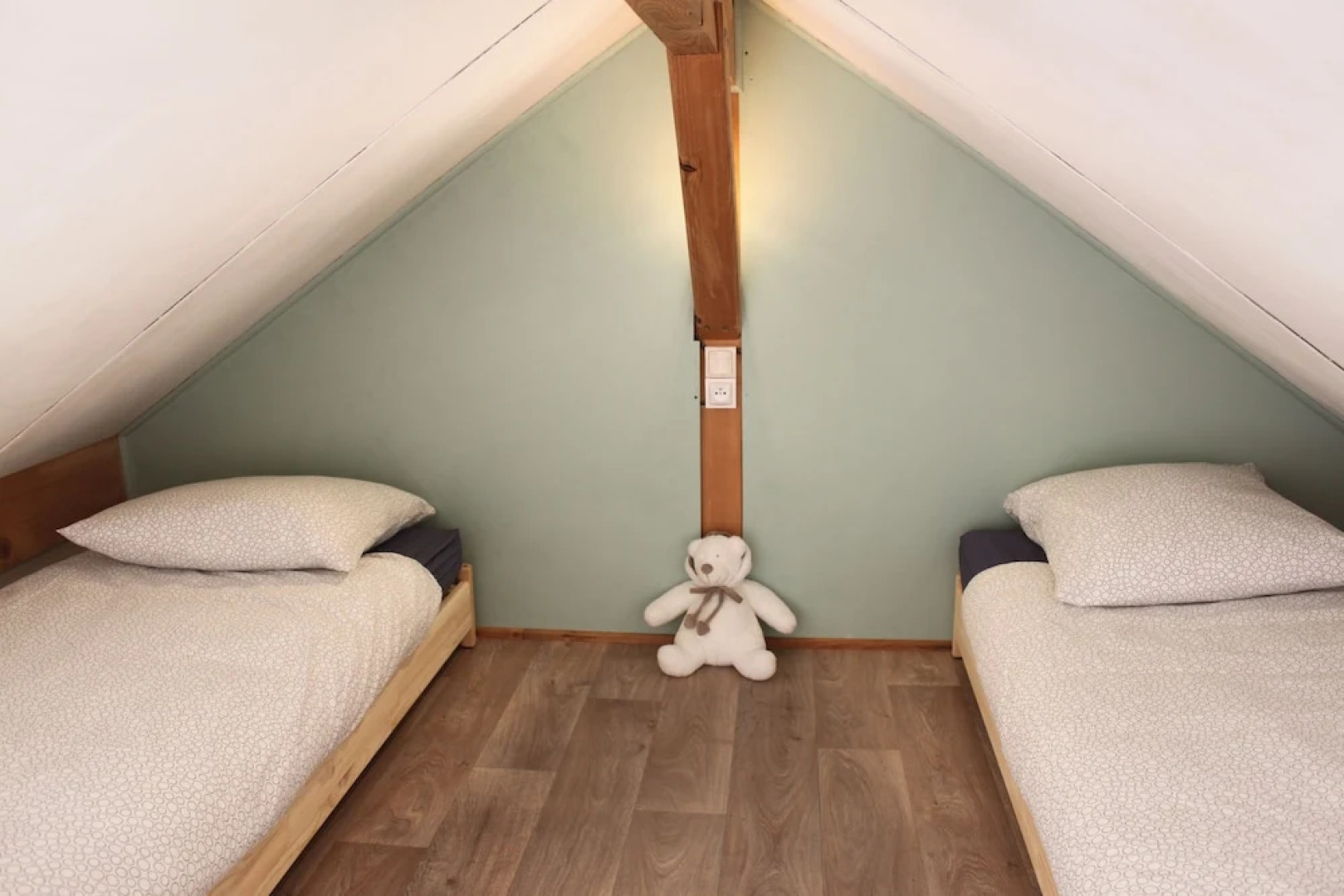 Camping Domaine de Senaud - Les Chalets