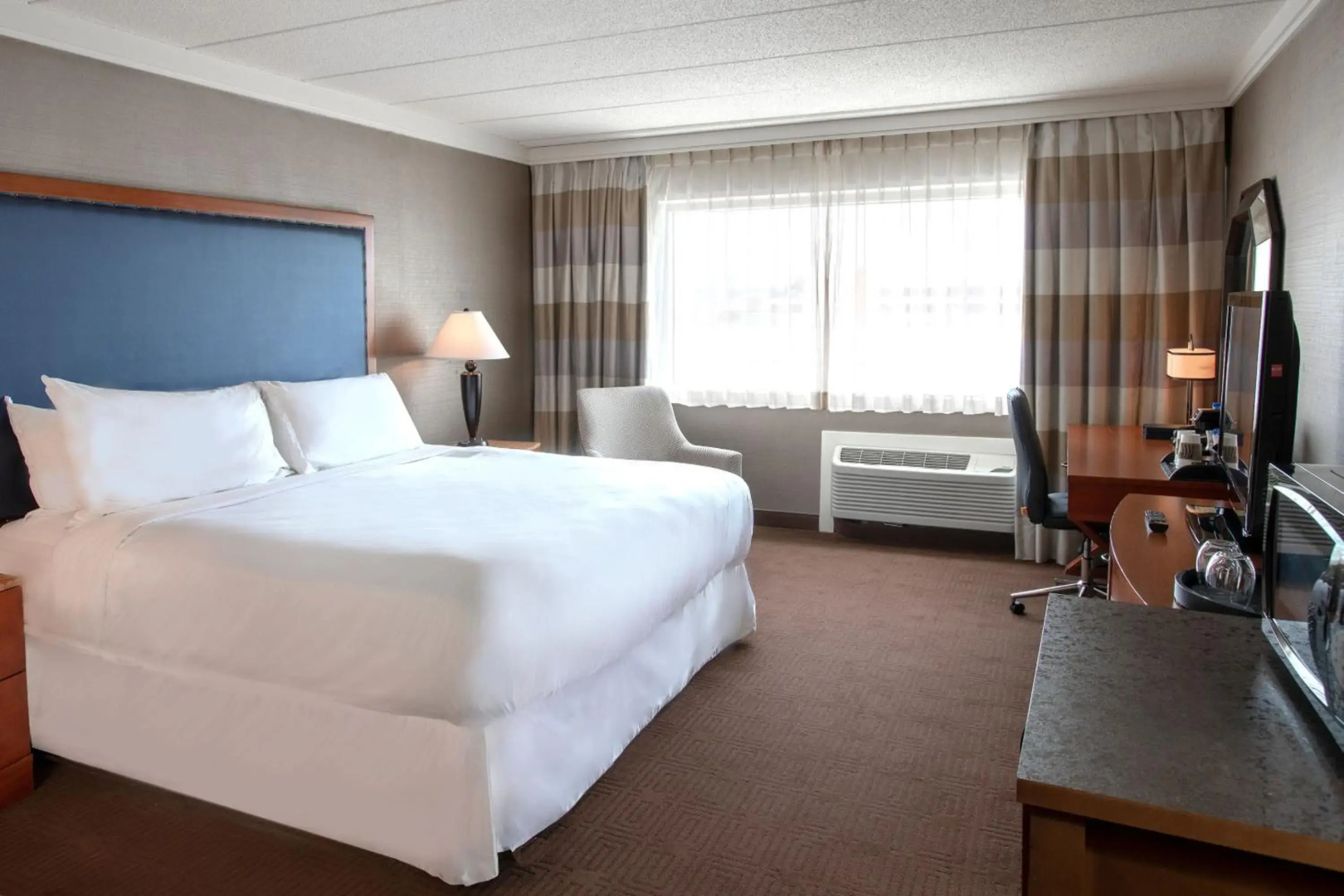 Sheraton Niagara Falls