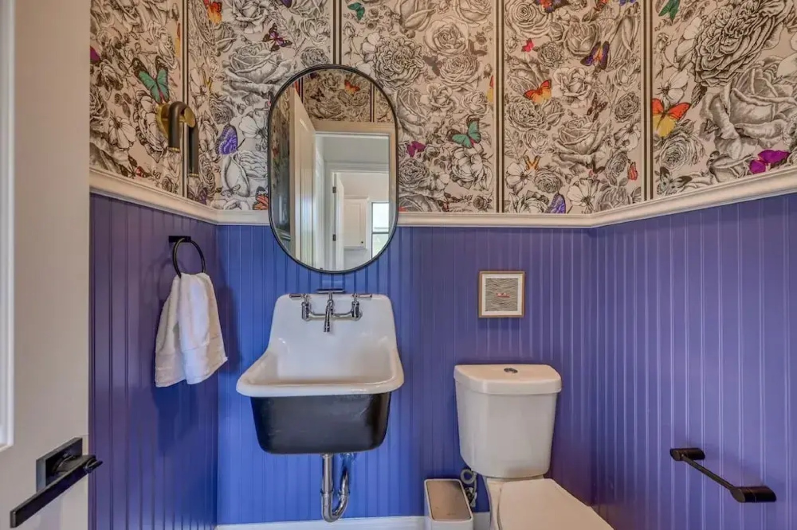 Luxury Lakefront Home-private Dock - Dipping Pool!