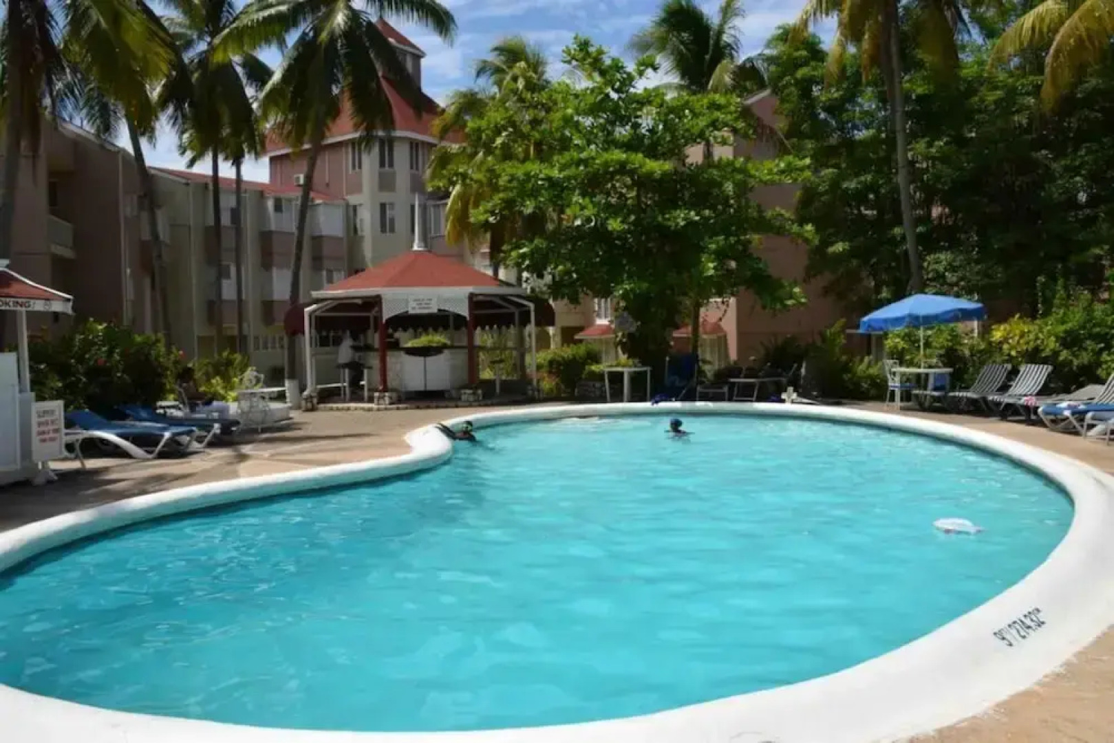 Fisherman's Point Holiday