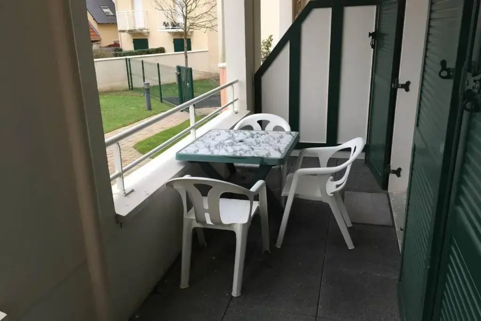 Appartement rez-de- chaussée sur le port wi-fi 4G