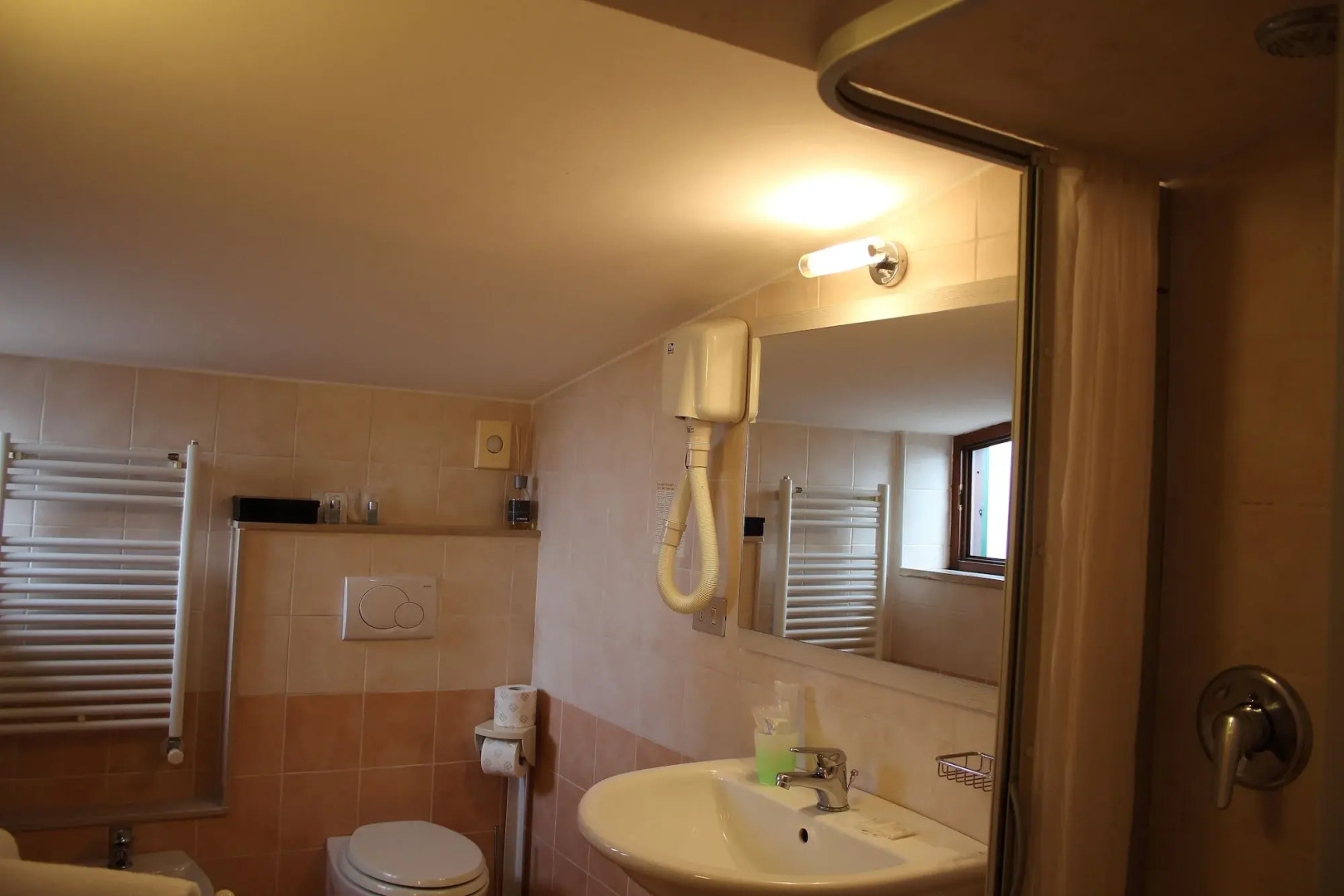 Primavera Mini Hotel