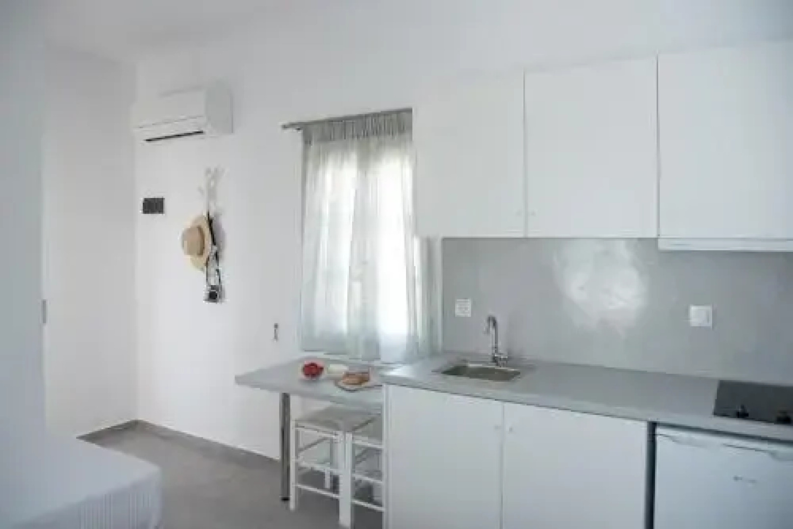 Flora & Agelos Studios