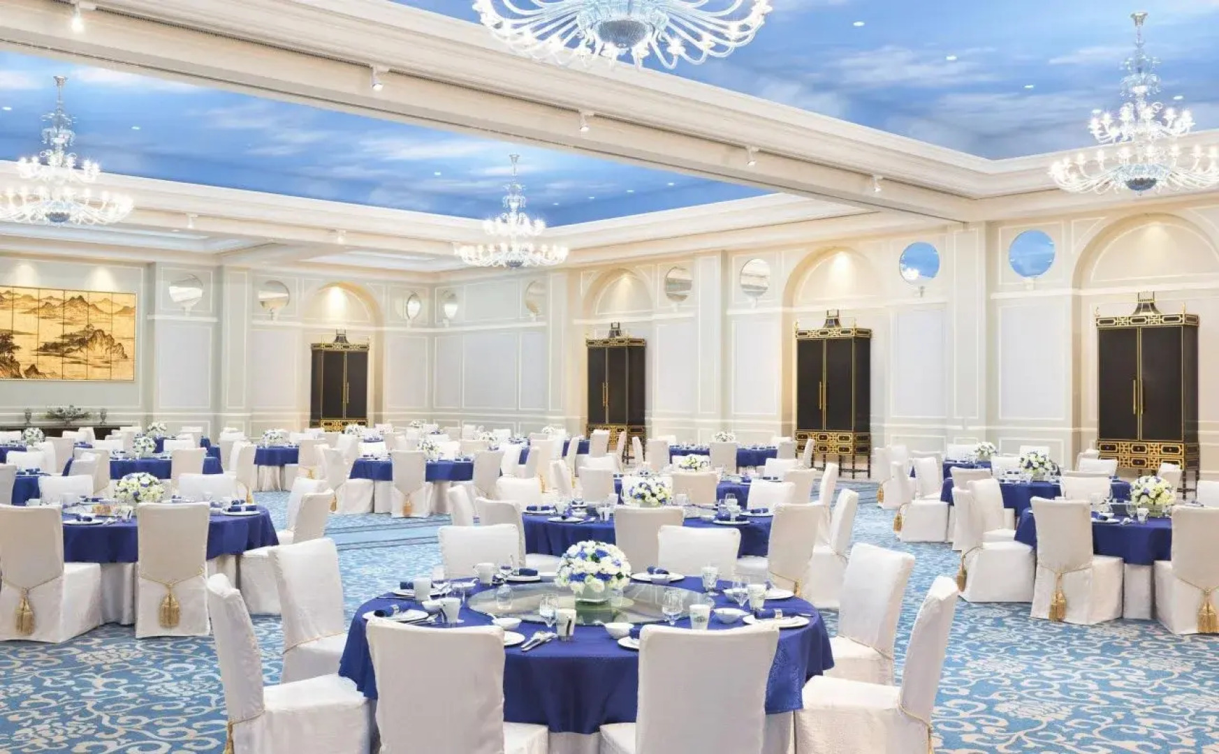 The Azure Qiantang, a Luxury Collection Hotel, Hangzhou