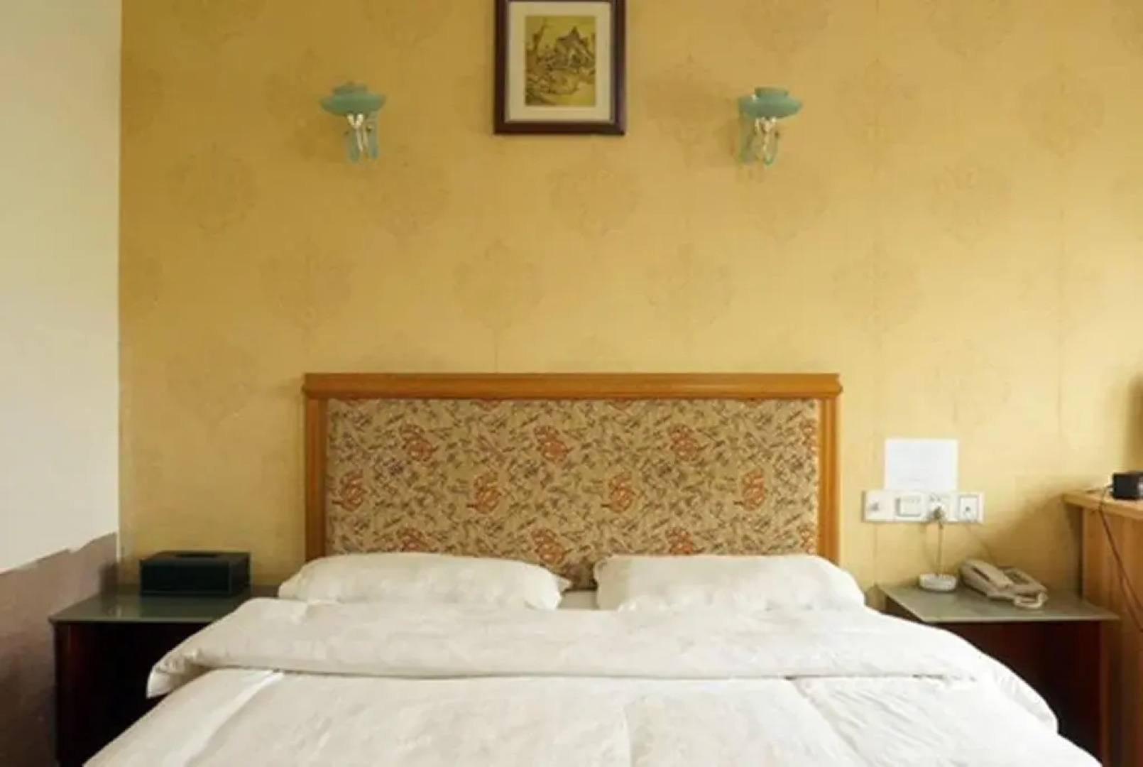 8 Inns Dongguan Qiaotou Branch