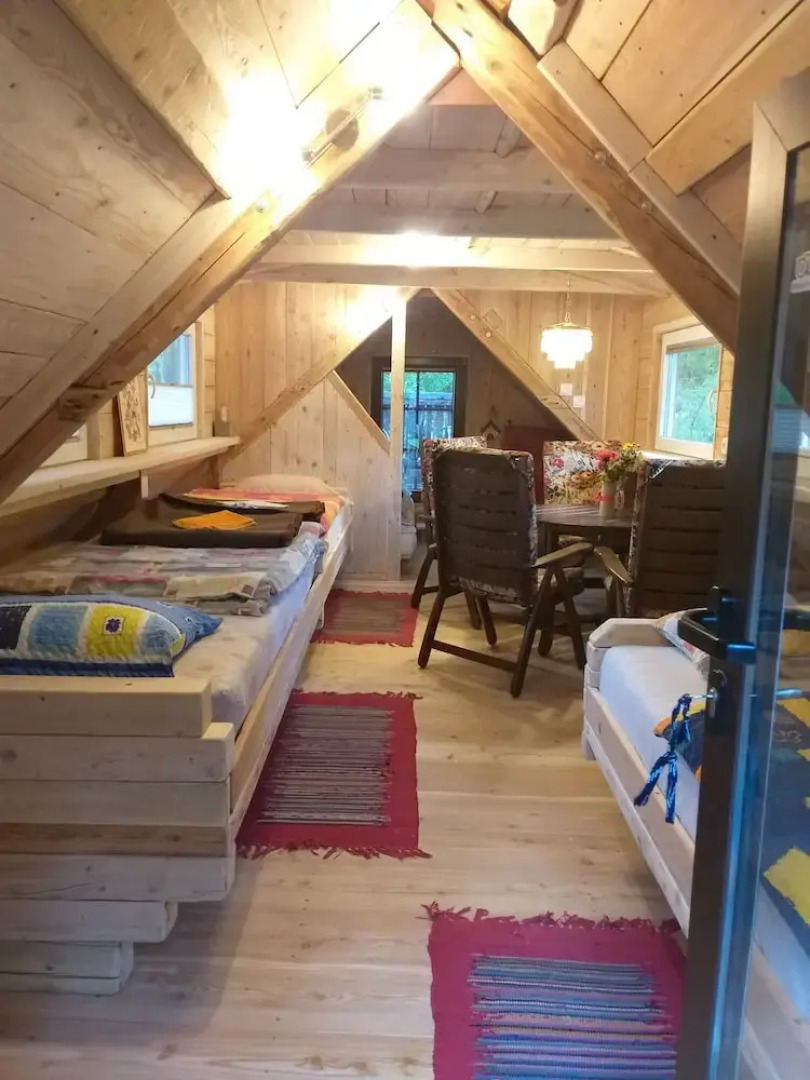 Cvet gora - Camping, Glamping and Accomodations - Hostel